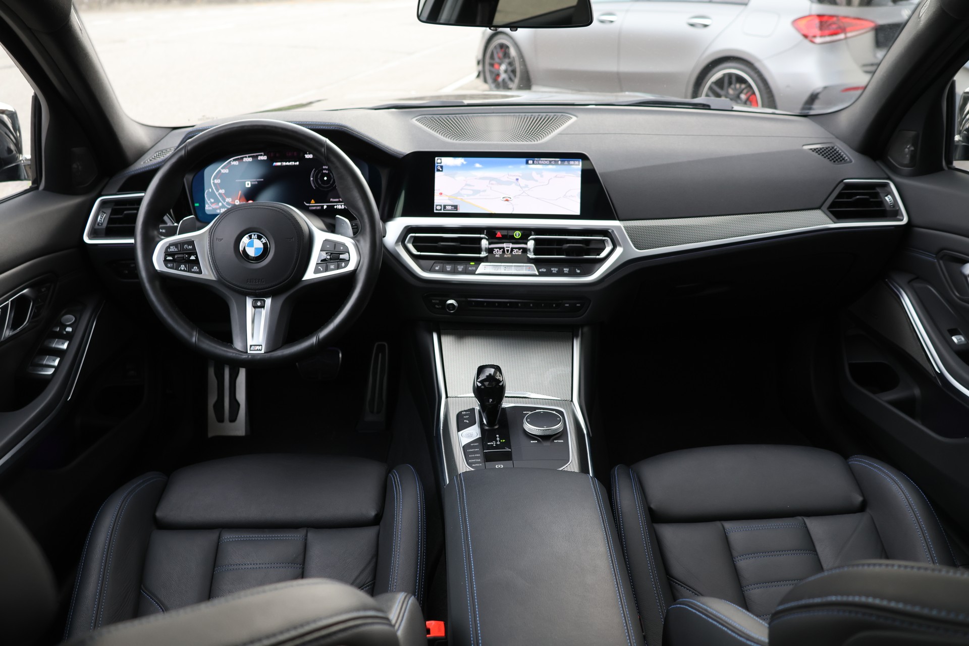 BMW M340d xDrive 48V Touring Steptronic Sport (CH) + 1.8T AHK-image-15