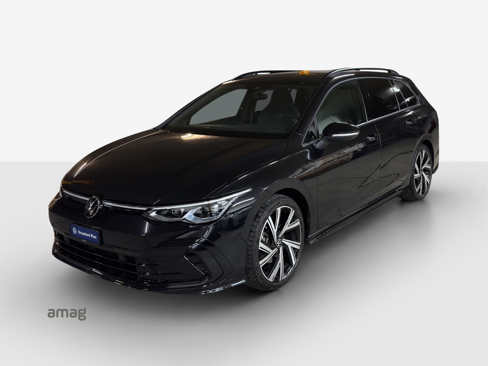 VW Golf Variant 1.5 eTSI mHEV R-Line