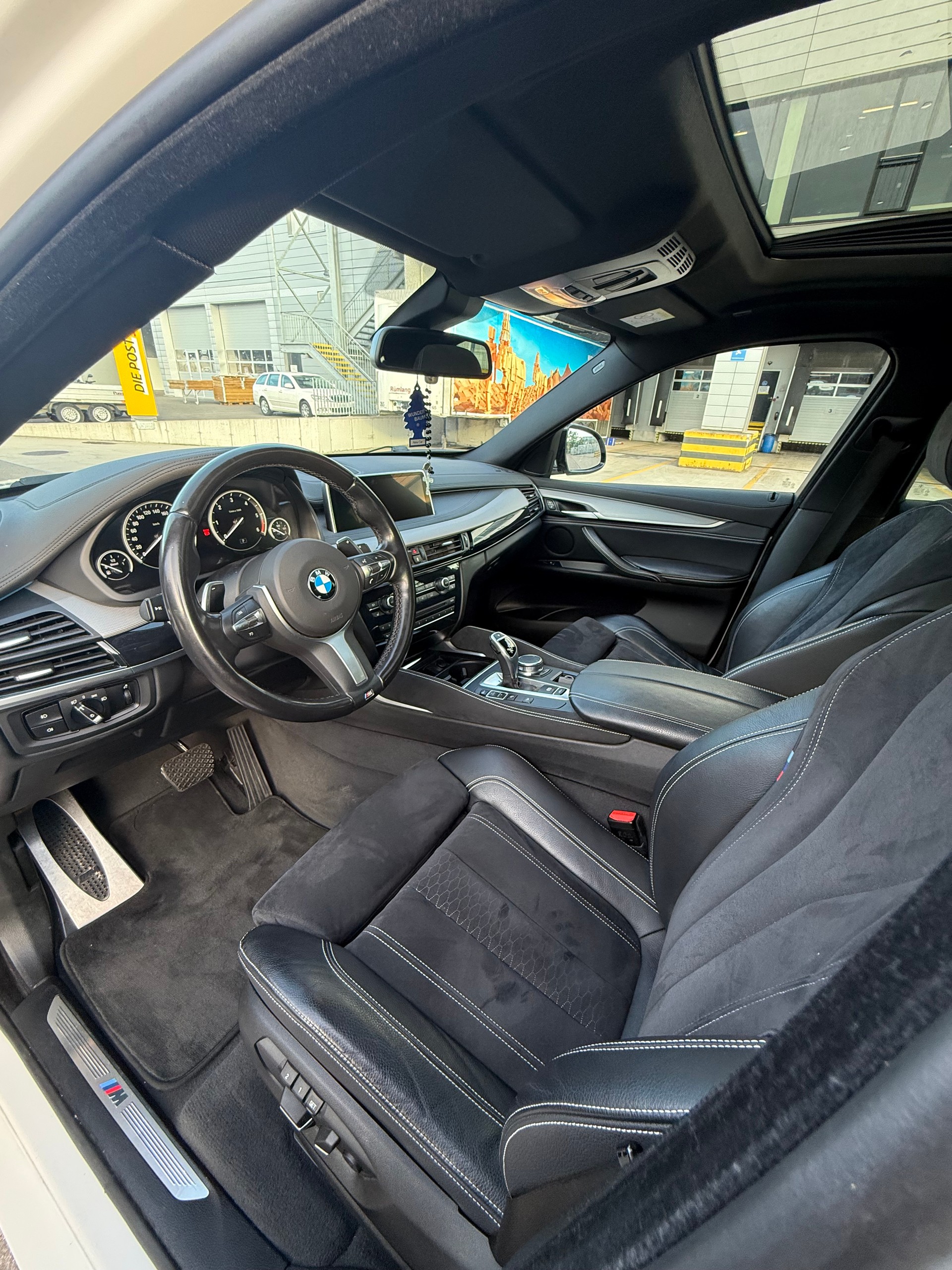 BMW 30d X Drive-image-3