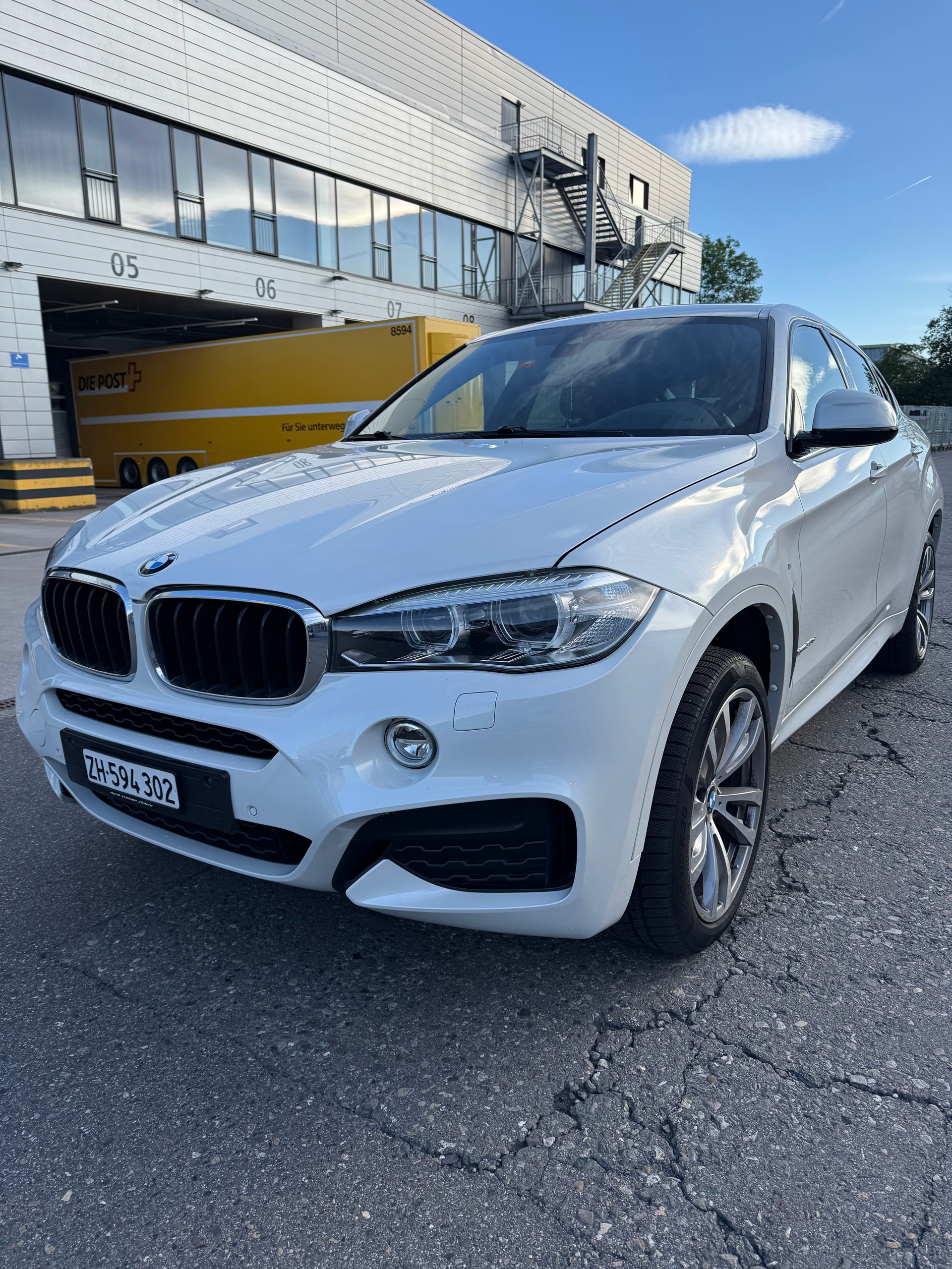BMW 30d X Drive-image-0
