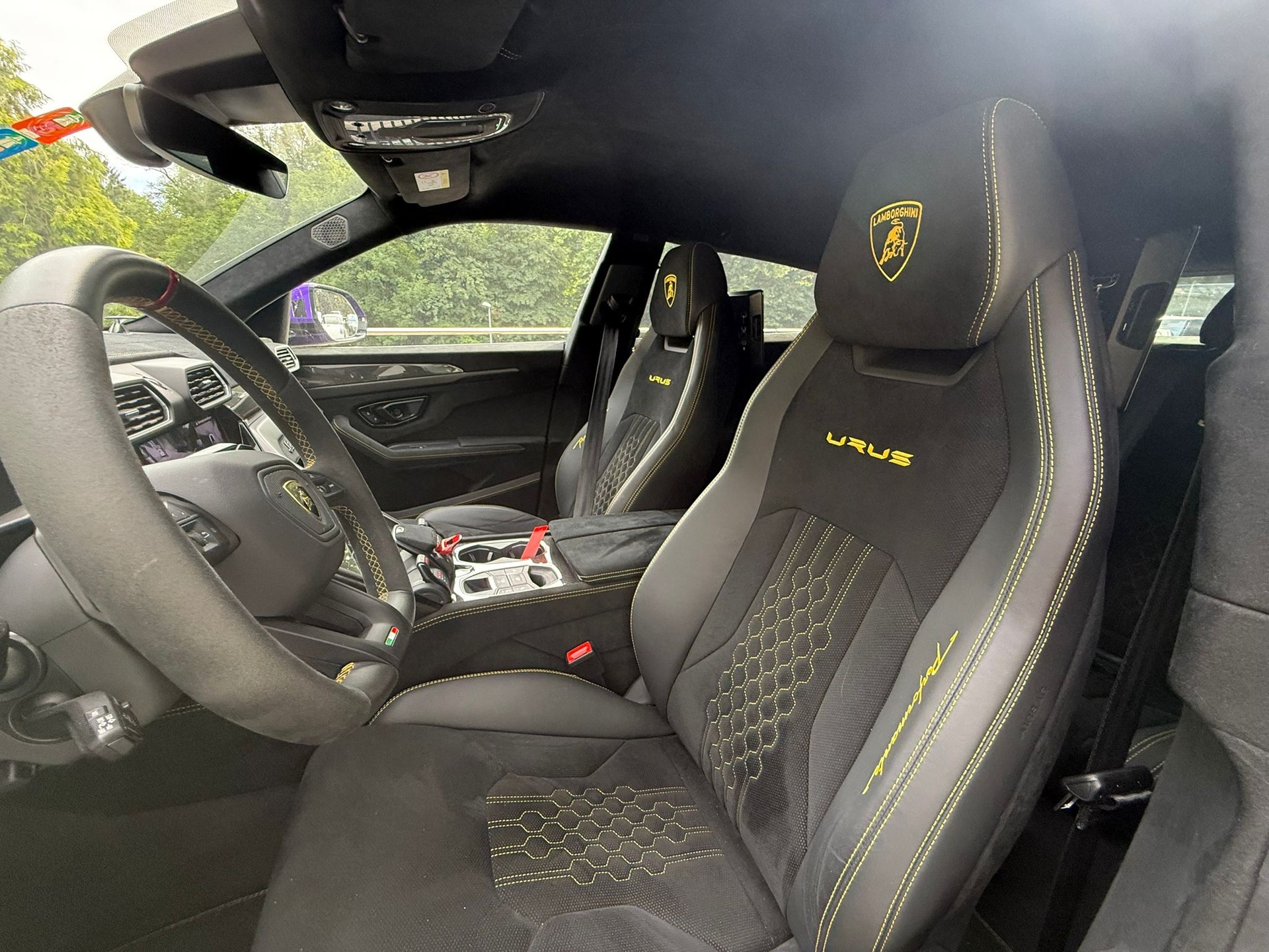 LAMBORGHINI Urus Performante-image-8