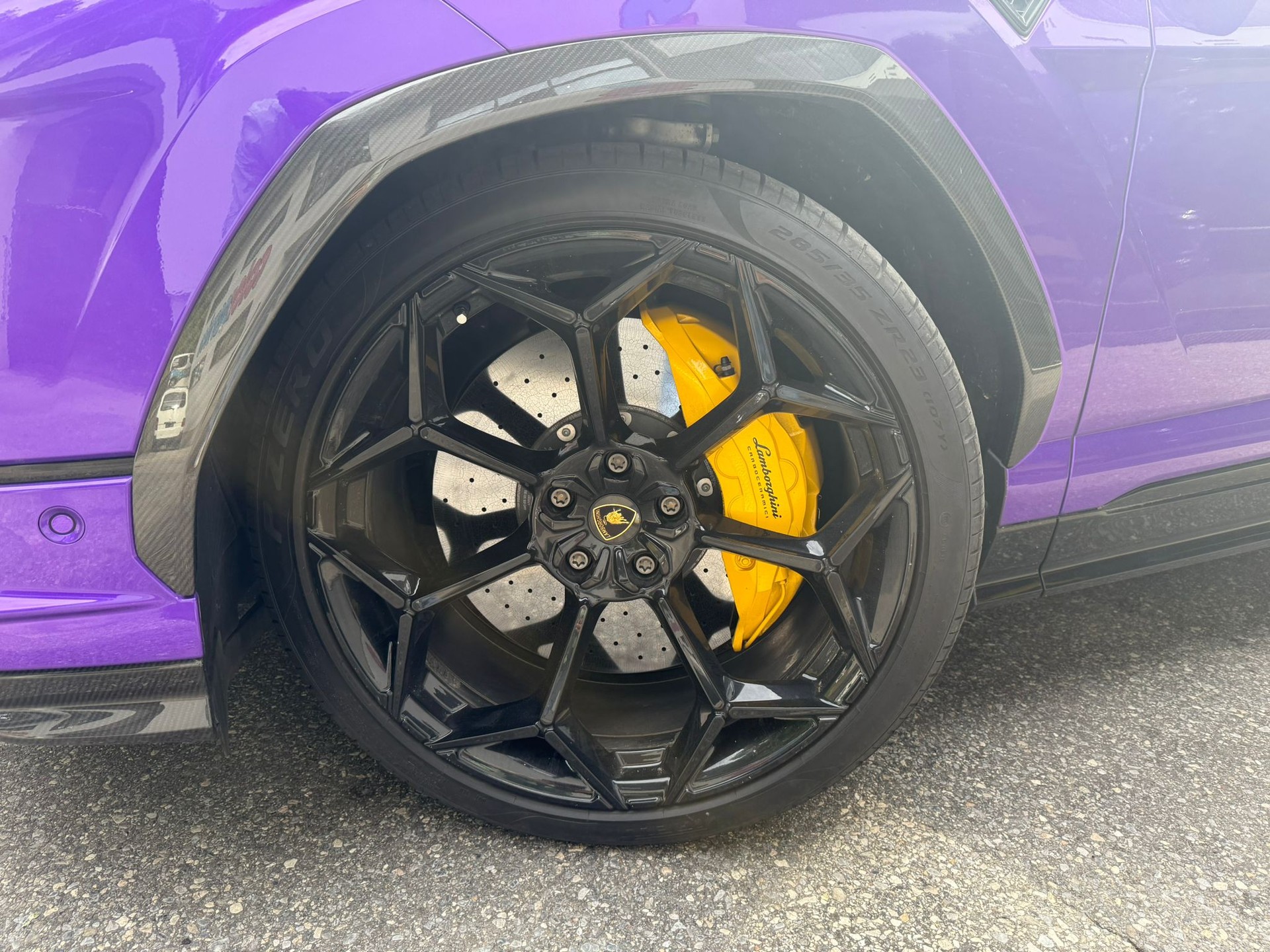 LAMBORGHINI Urus Performante-image-7