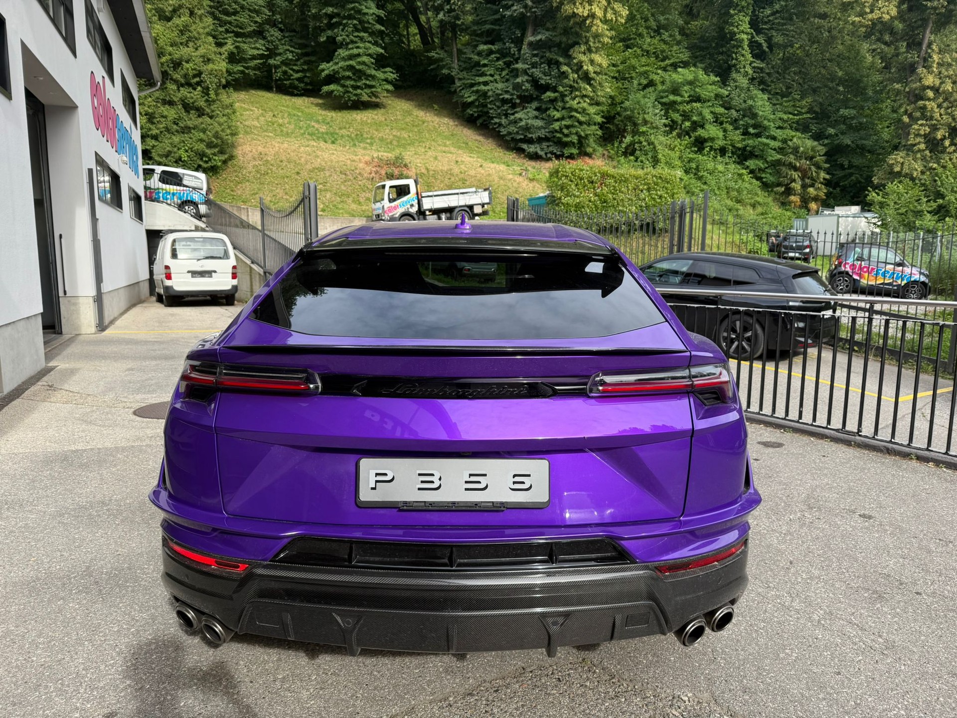 LAMBORGHINI Urus Performante-image-4