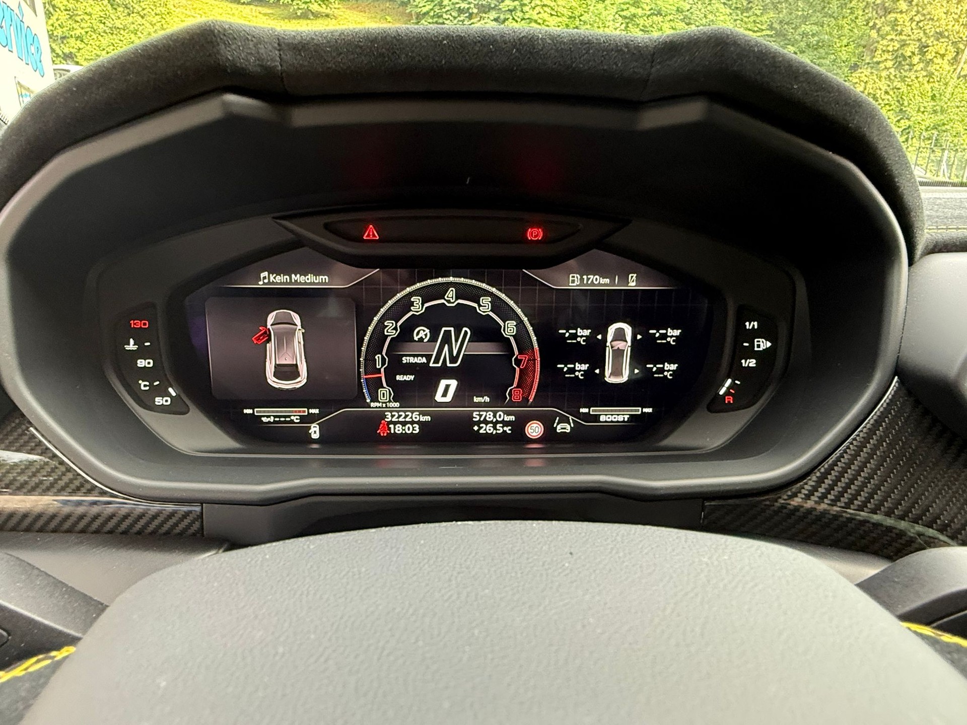 LAMBORGHINI Urus Performante-image-9