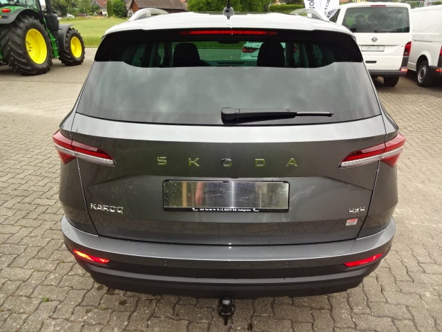 SKODA Karoq 2.0 TDI CR Selection 4x4 DSG-image-3