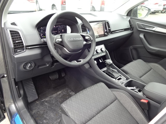 SKODA Karoq 2.0 TDI CR Selection 4x4 DSG-image-9