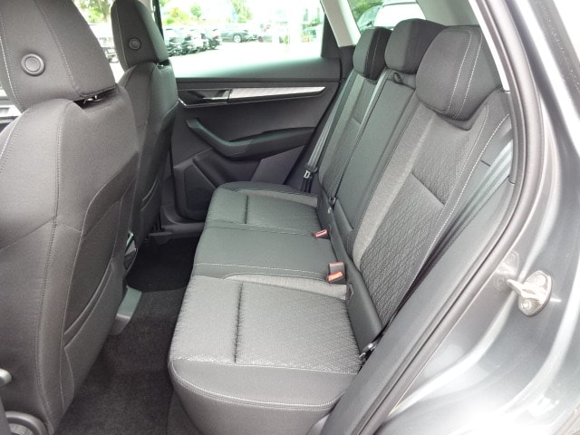 SKODA Karoq 2.0 TDI CR Selection 4x4 DSG-image-11
