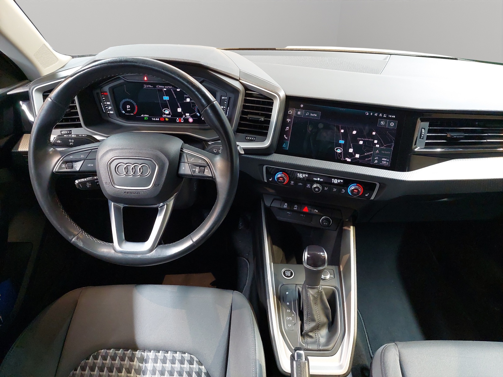 AUDI A1 Sportback 30 TFSI advanced Attraction S-tronic-image-6