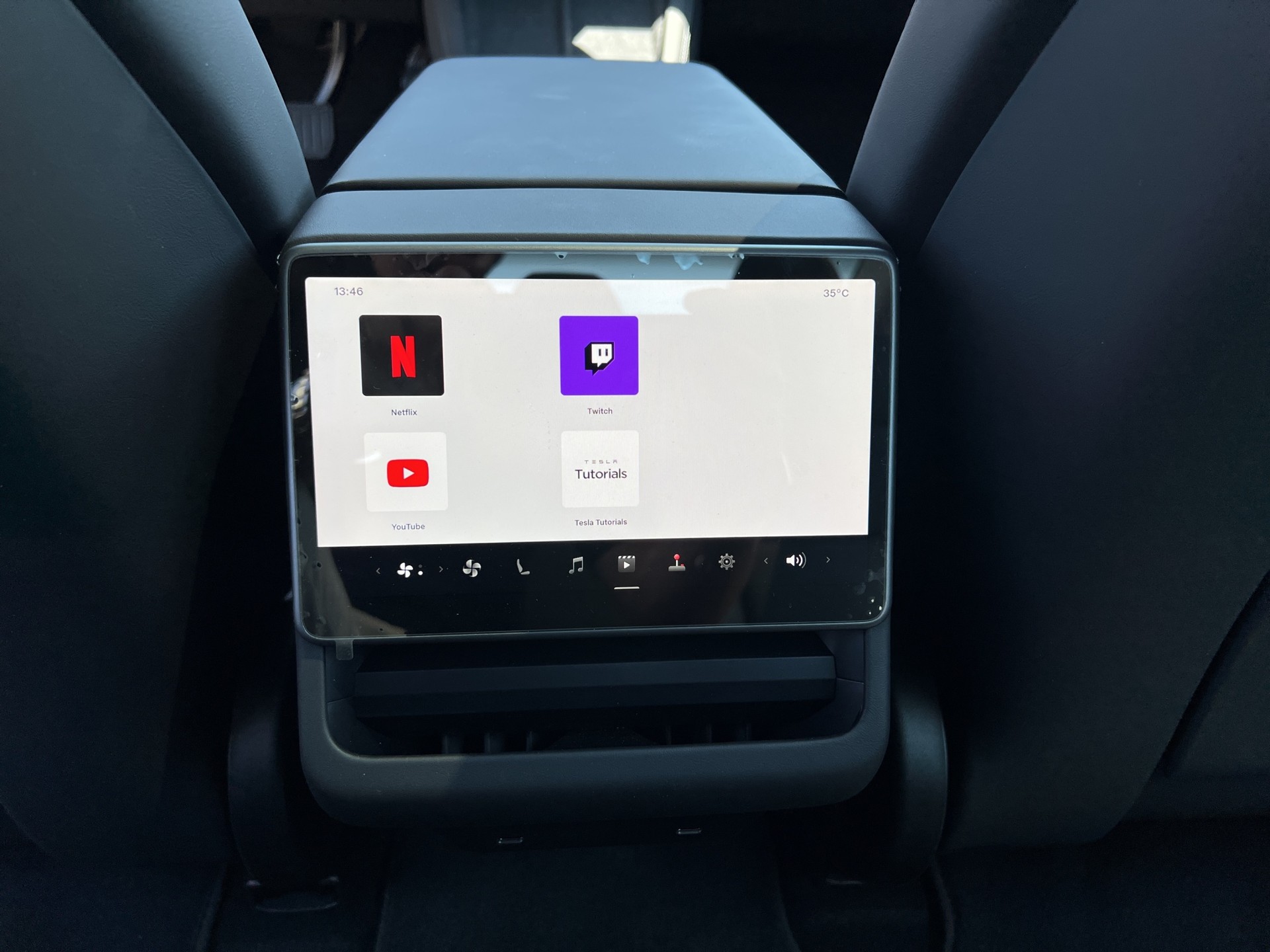 TESLA Model 3 Long Range Dual Motor AWD-image-34