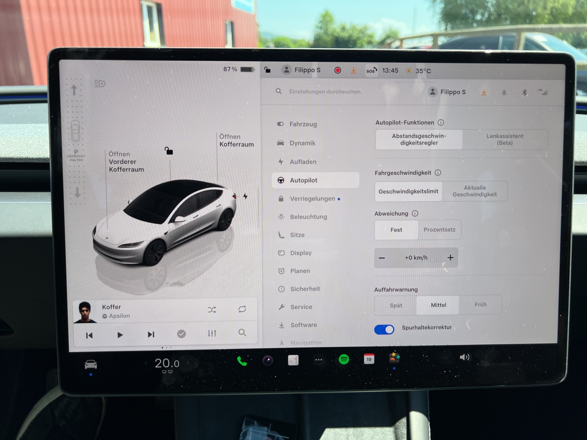 TESLA Model 3 Long Range Dual Motor AWD-image-29