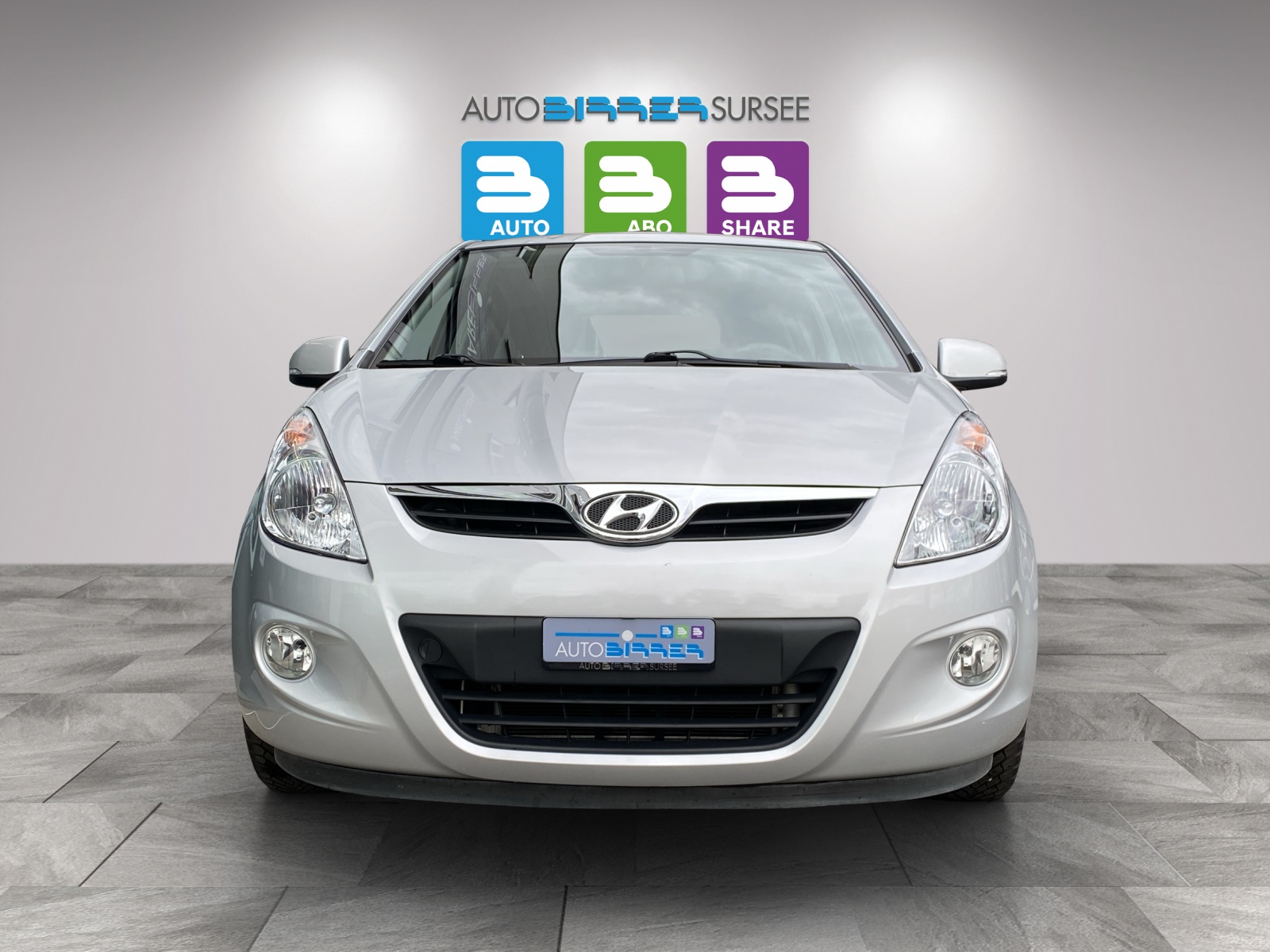 HYUNDAI i20 1.4 Style-image-1