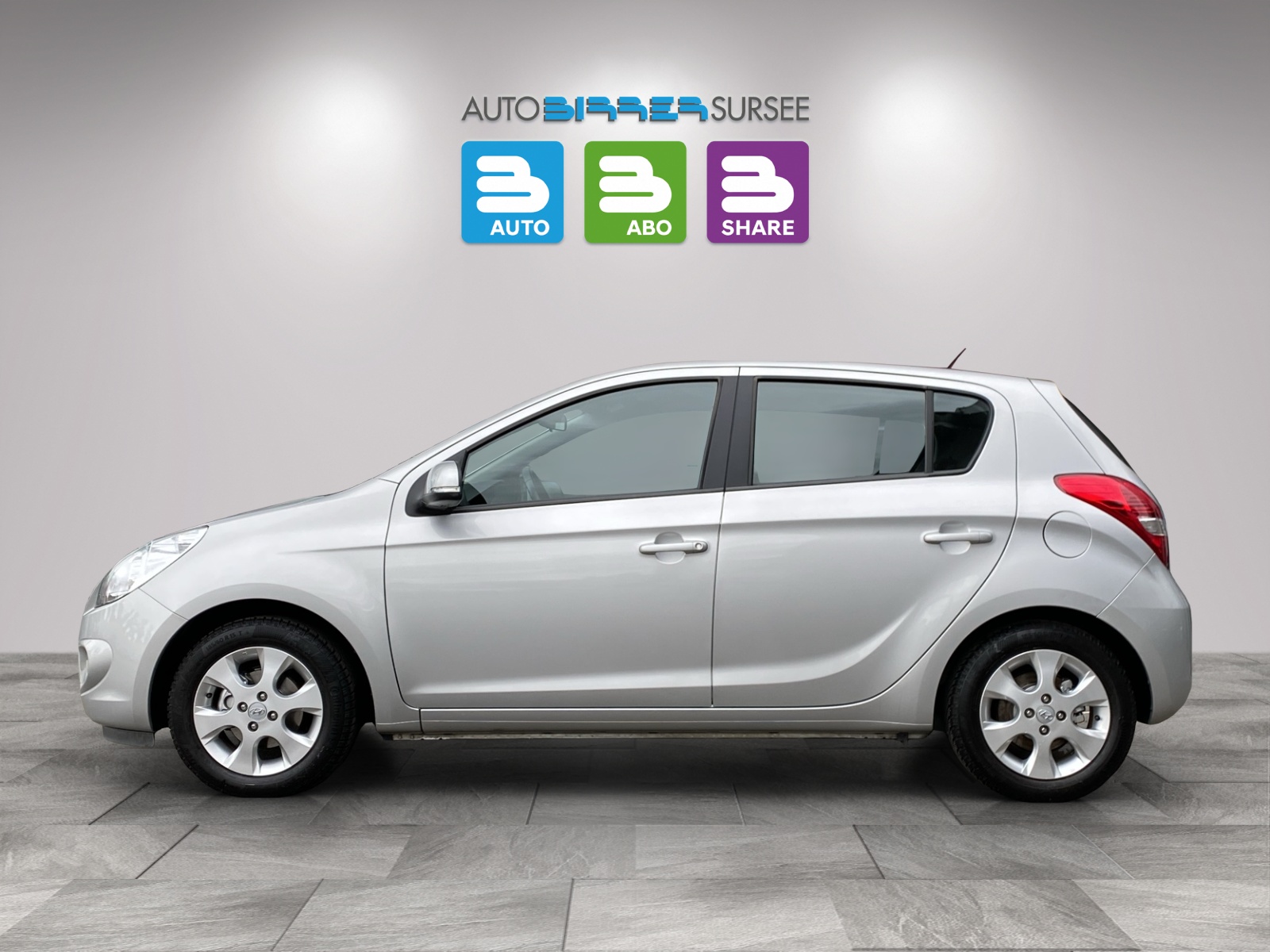 HYUNDAI i20 1.4 Style-image-7
