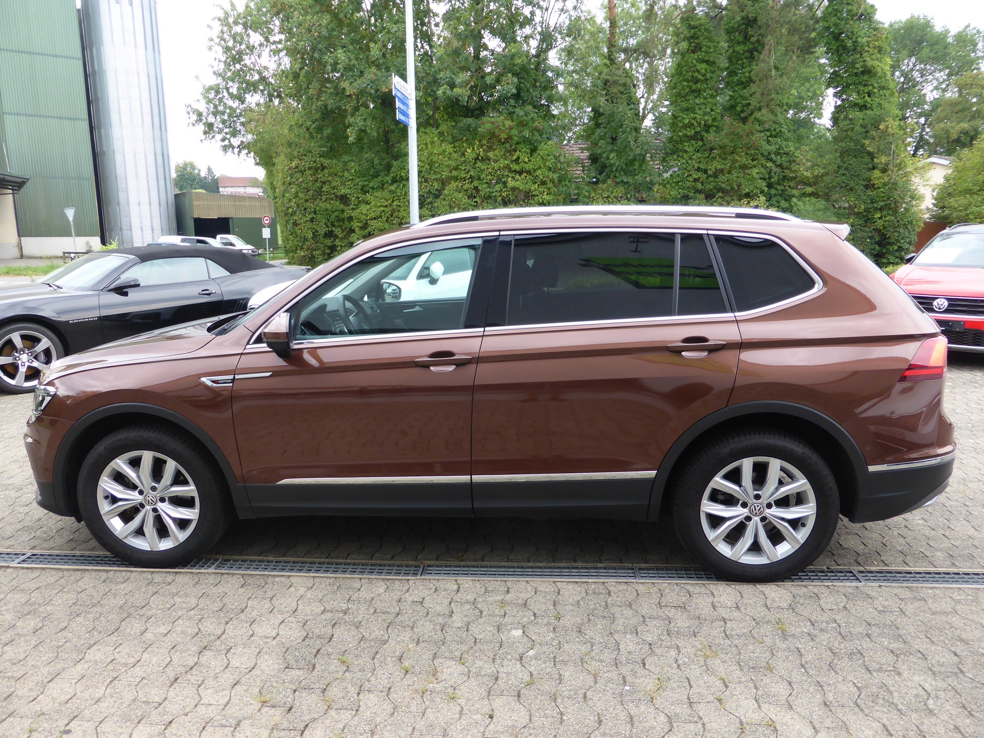 VW Tiguan Allspace 2.0TSI Highline 4Motion DSG-image-5
