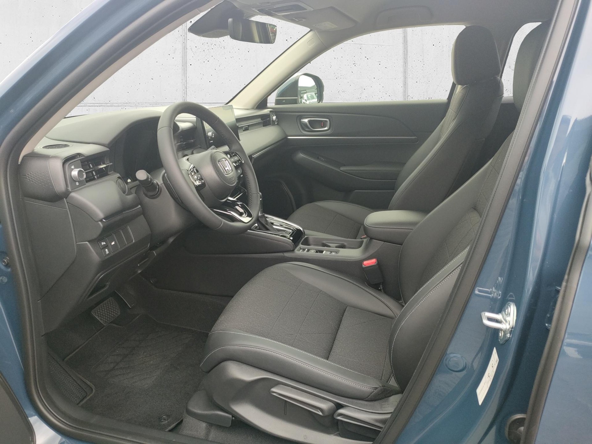 HONDA HR-V 1.5 i-MMD Advance-image-8