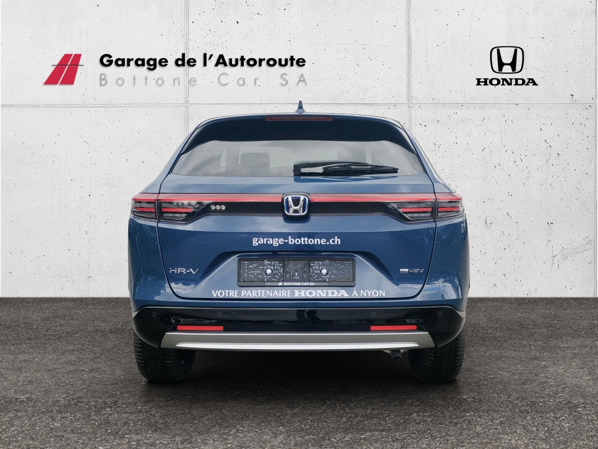 HONDA HR-V 1.5 i-MMD Advance-showroom-element-3