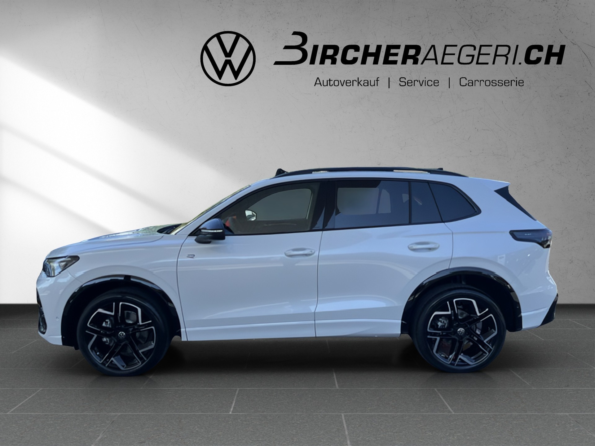 VW Tiguan 2.0 TSI DSG R-Line United 4Motion-image-1