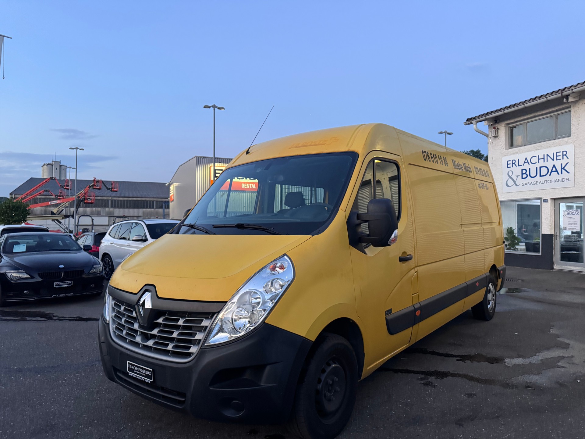 RENAULT Master T35 2.3dCi 130 L3H2-image-1