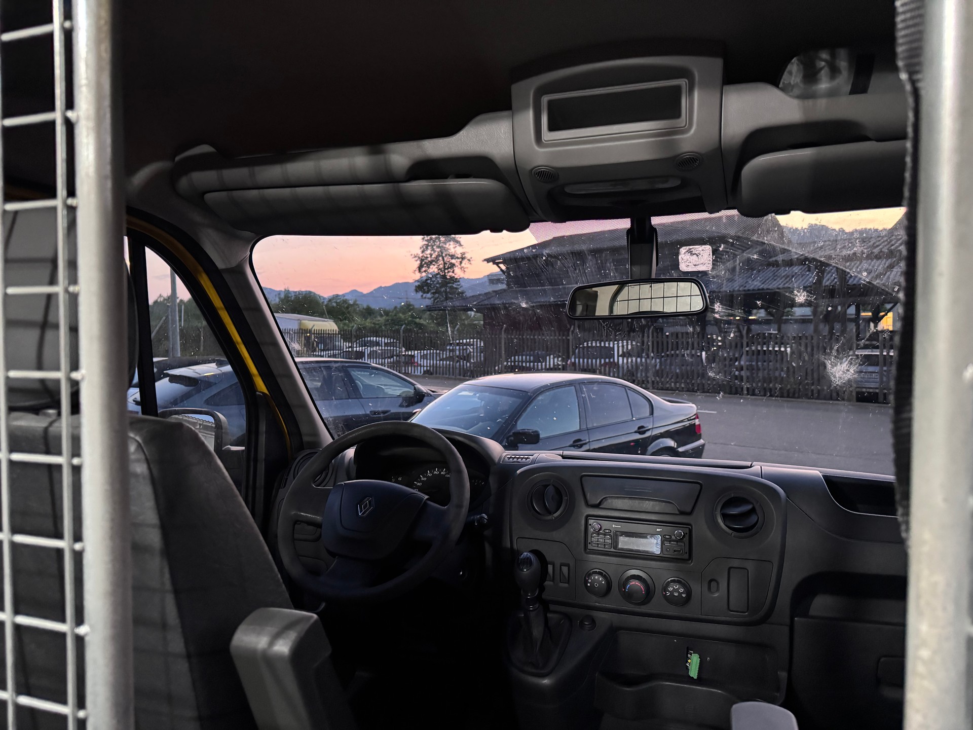 RENAULT Master T35 2.3dCi 130 L3H2-image-10