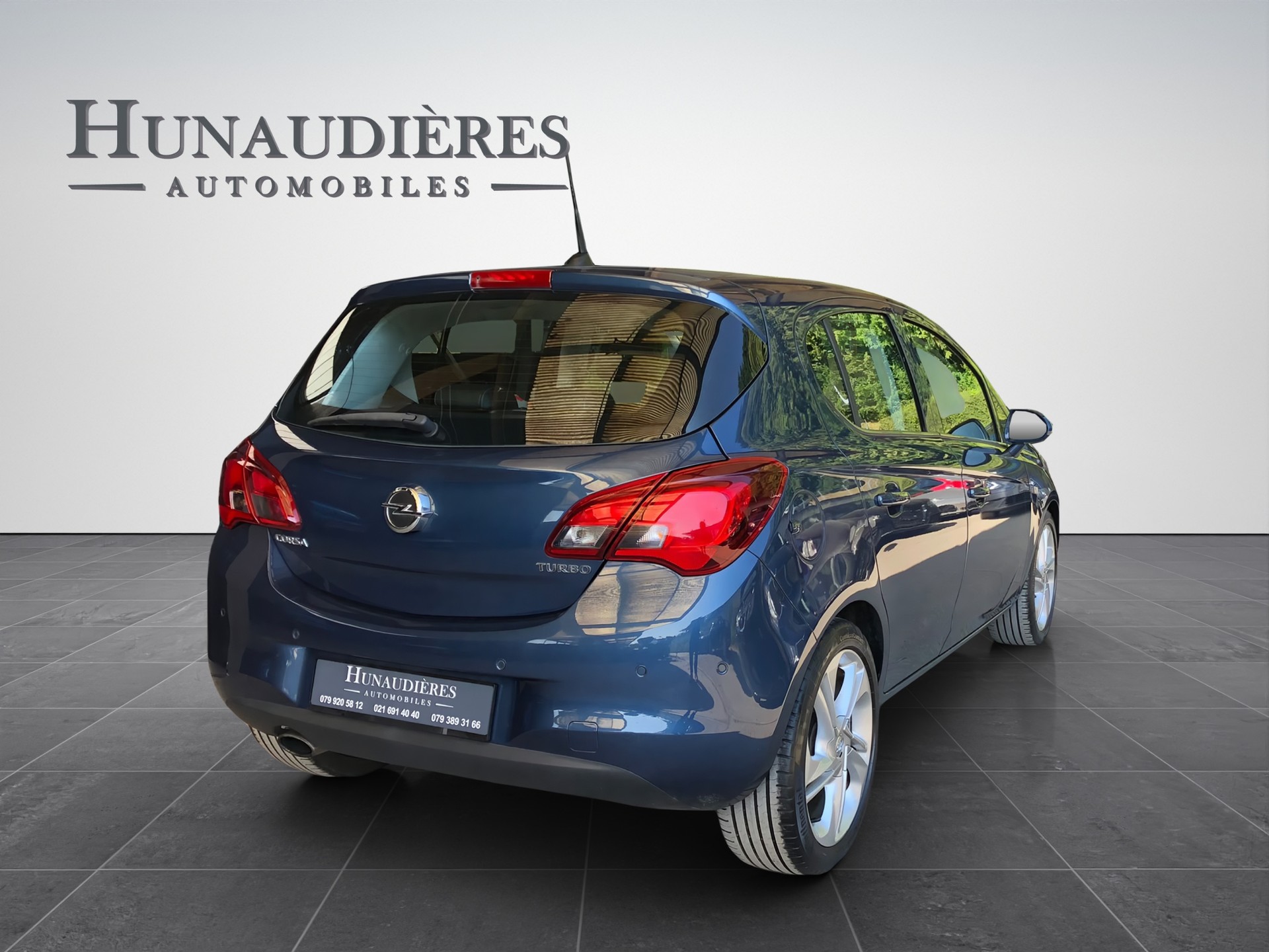 OPEL Corsa 1.0 T EcoFLEX Cosmo-image-1