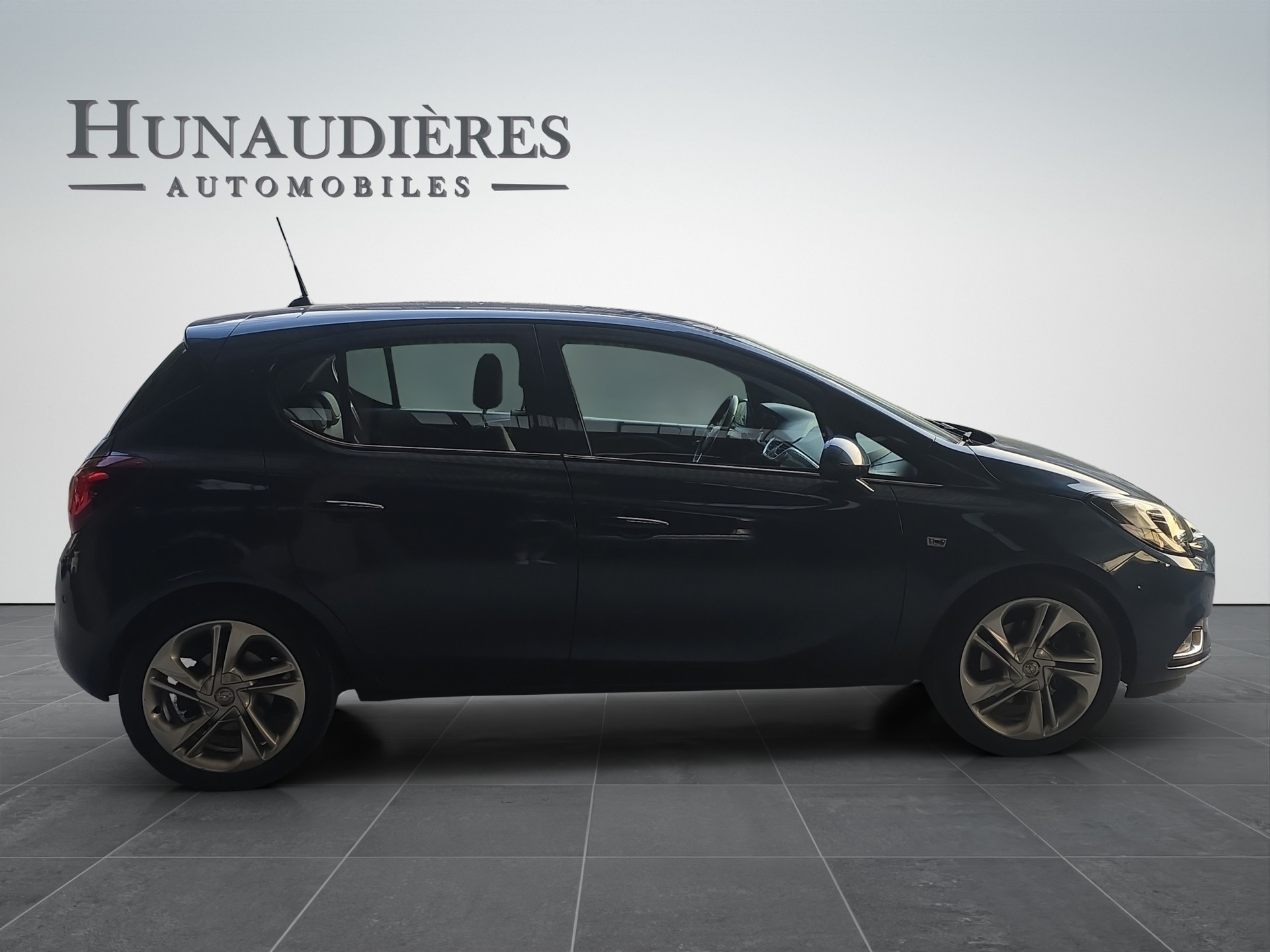 OPEL Corsa 1.0 T EcoFLEX Cosmo-image-3