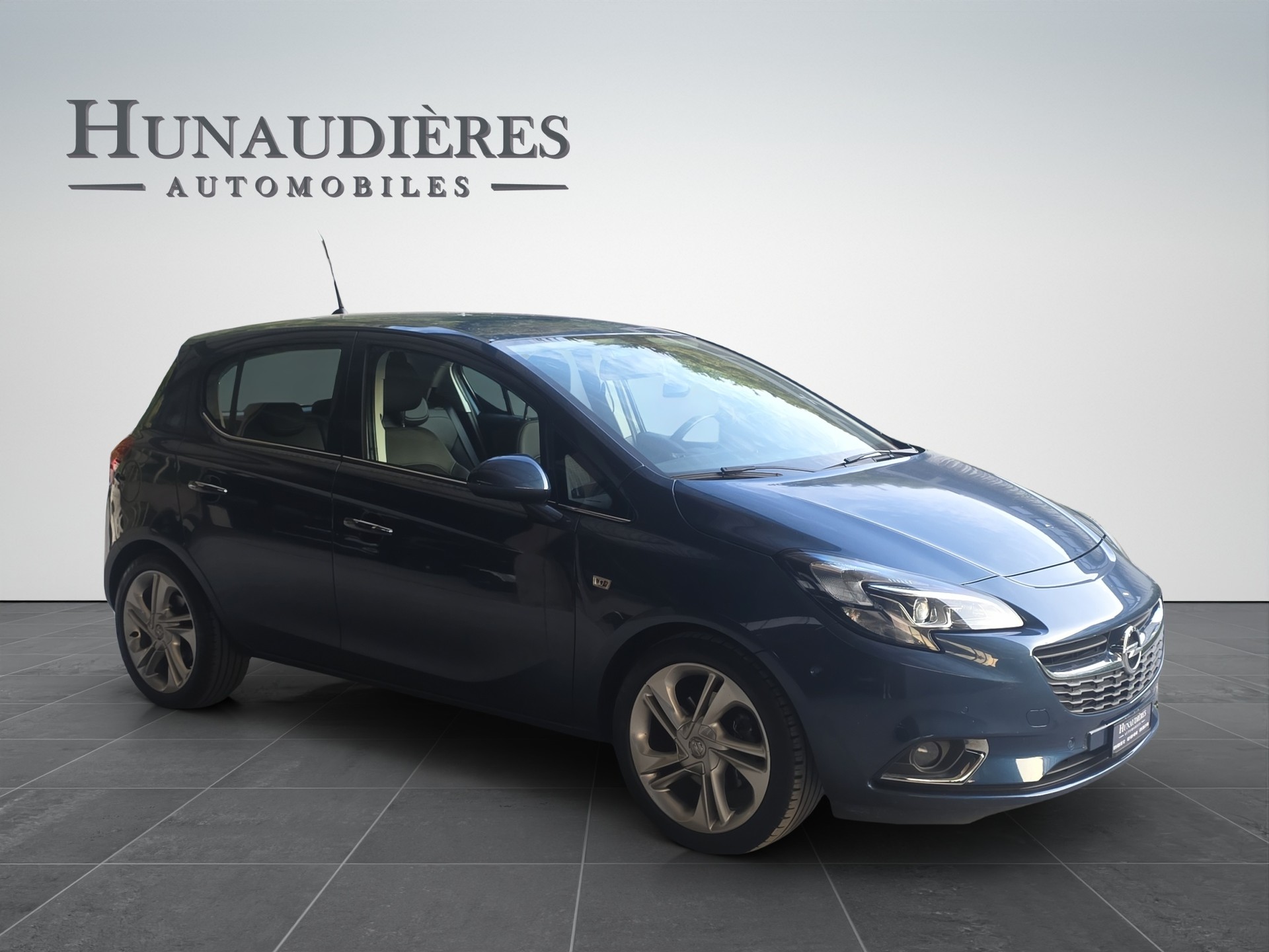 OPEL Corsa 1.0 T EcoFLEX Cosmo-image-1