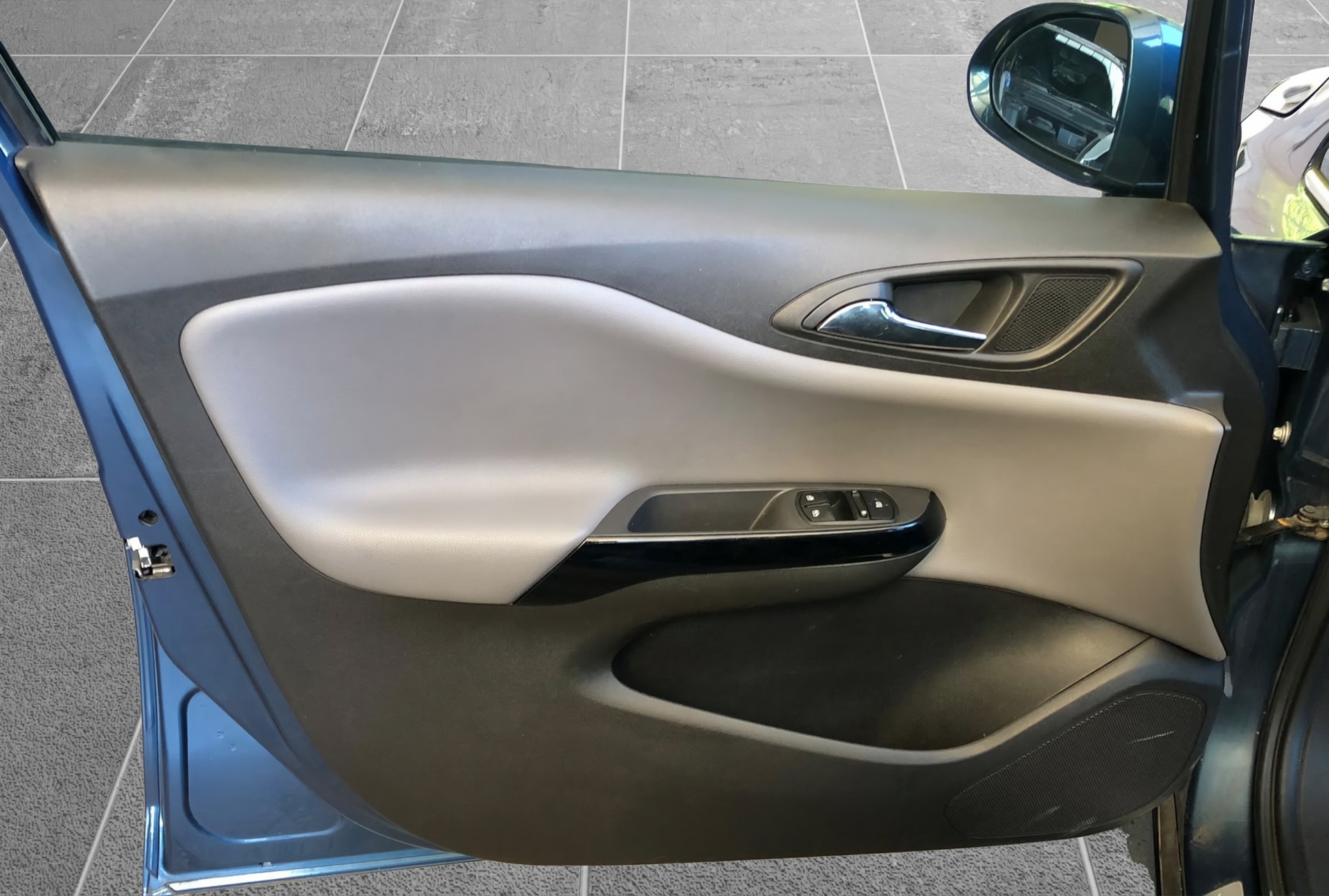 OPEL Corsa 1.0 T EcoFLEX Cosmo-image-5