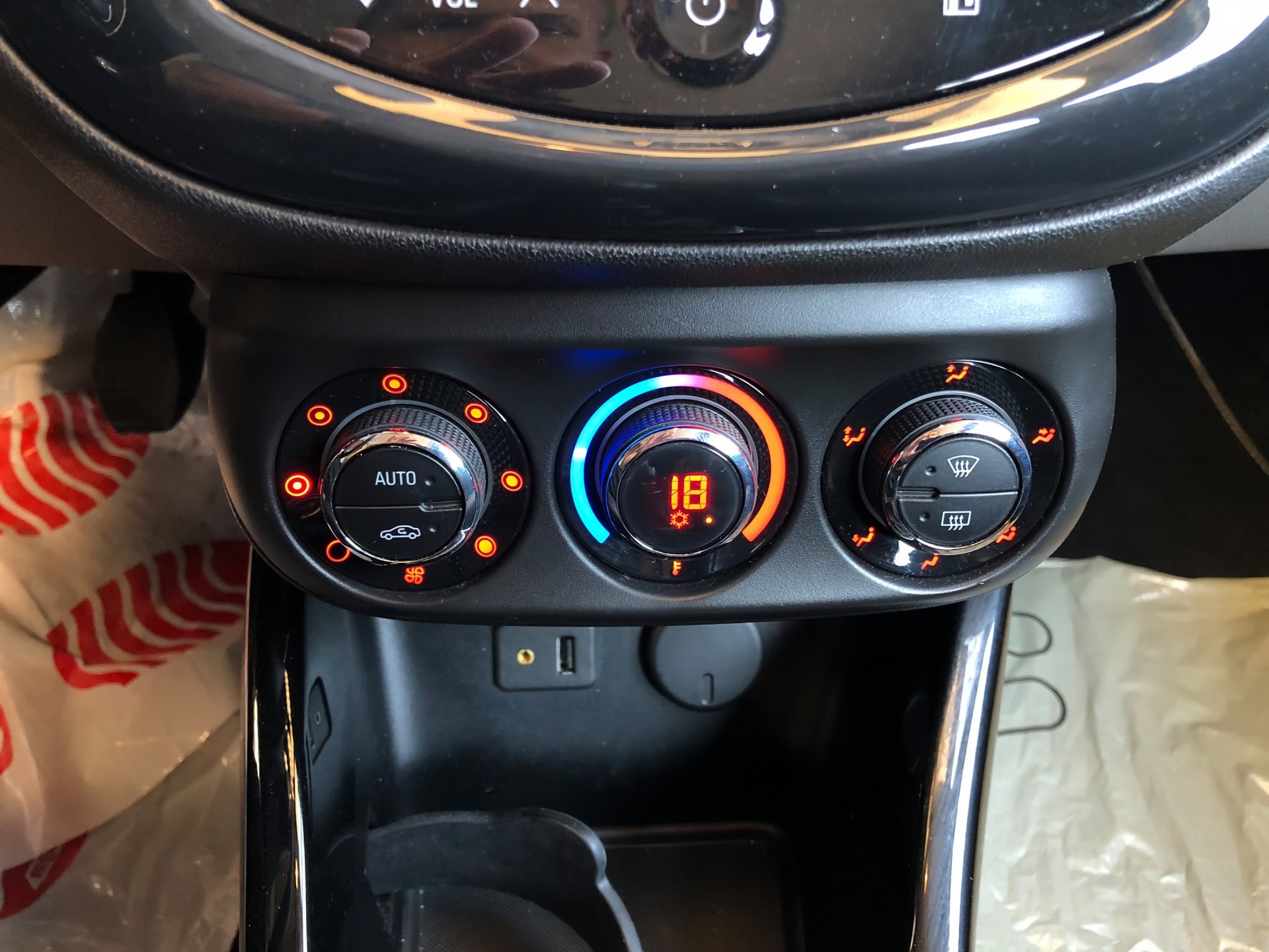 OPEL Corsa 1.0 T EcoFLEX Cosmo-image-4