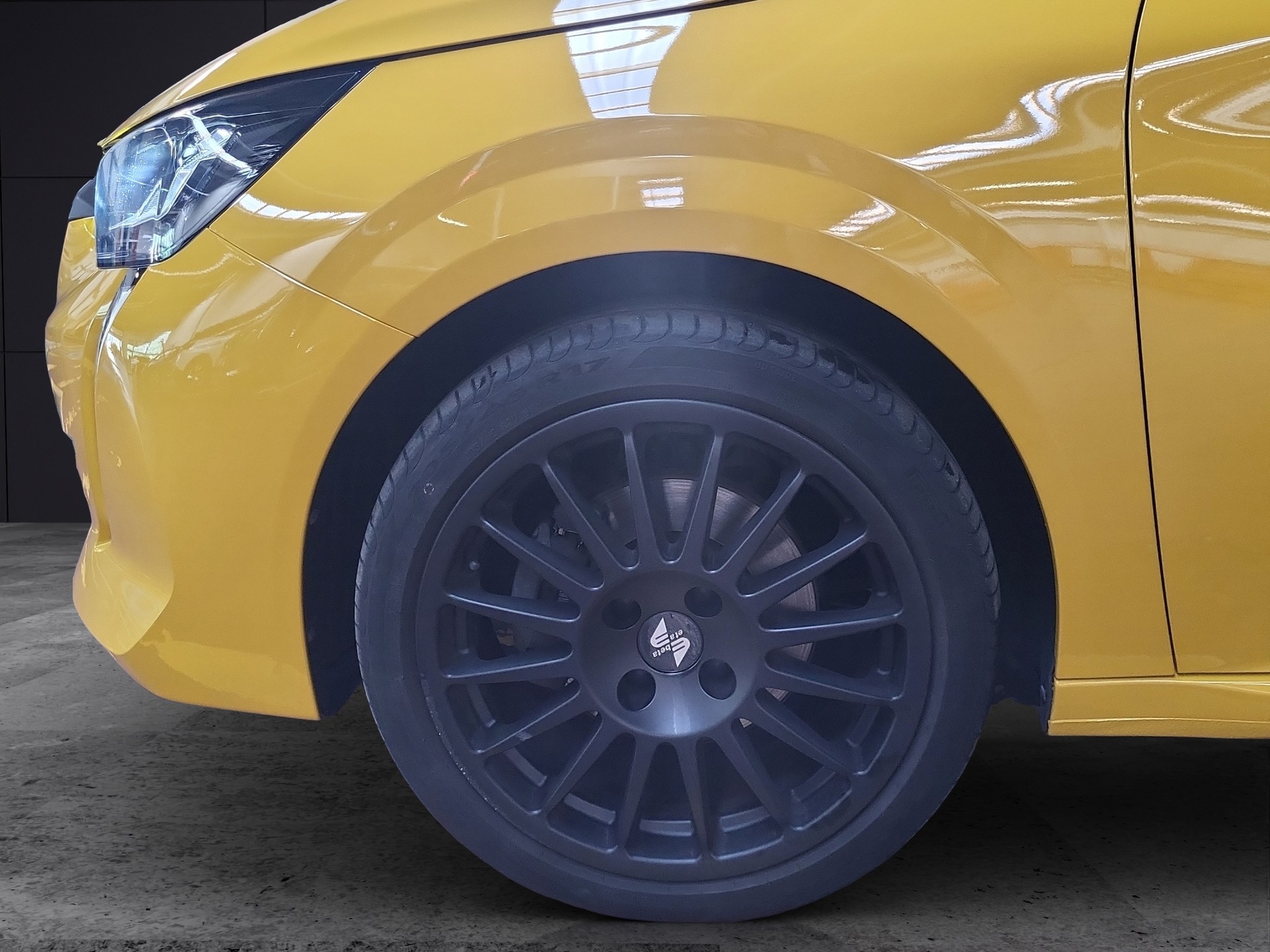 PEUGEOT 208 1.2 Allure Pack-image-3