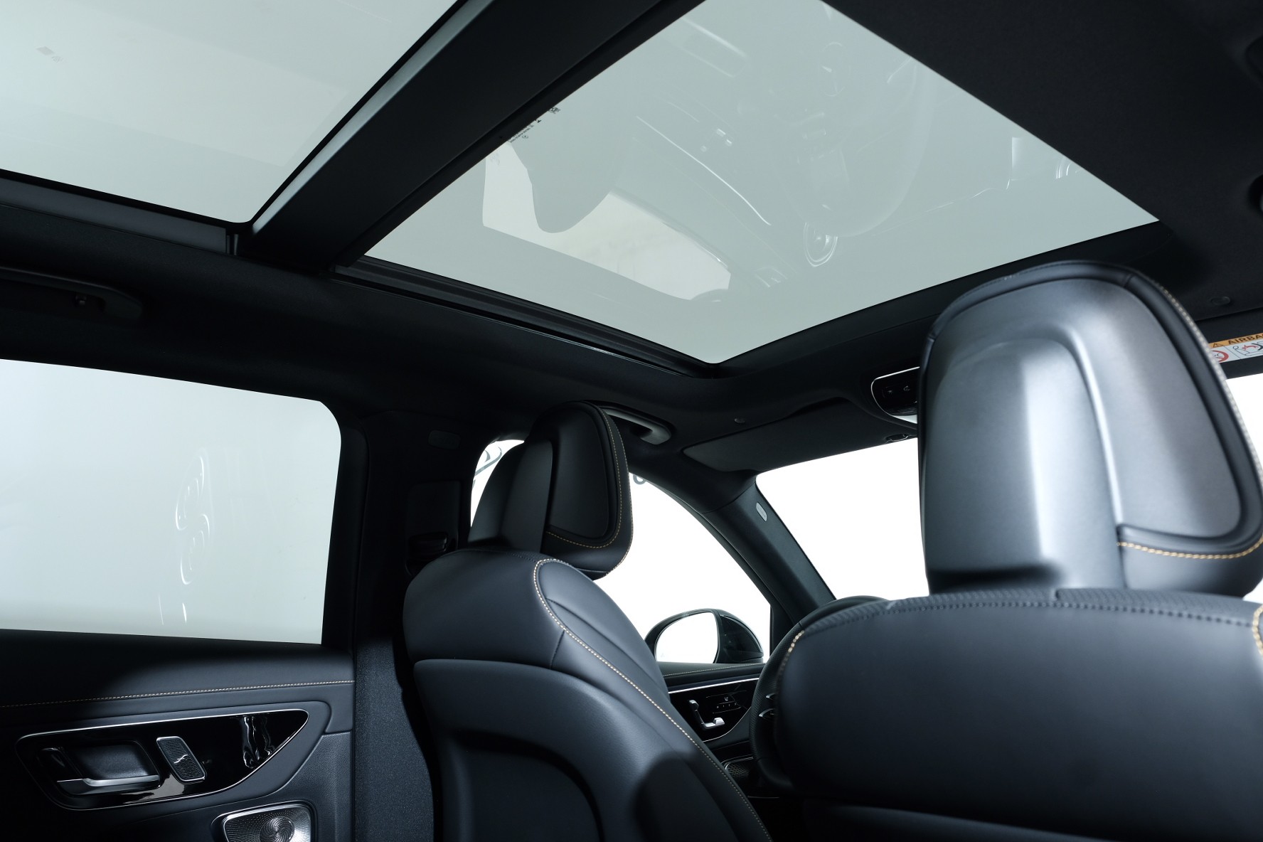MERCEDES-BENZ GLC 53 AMG 4Matic+ 9G-Tronic-image-13