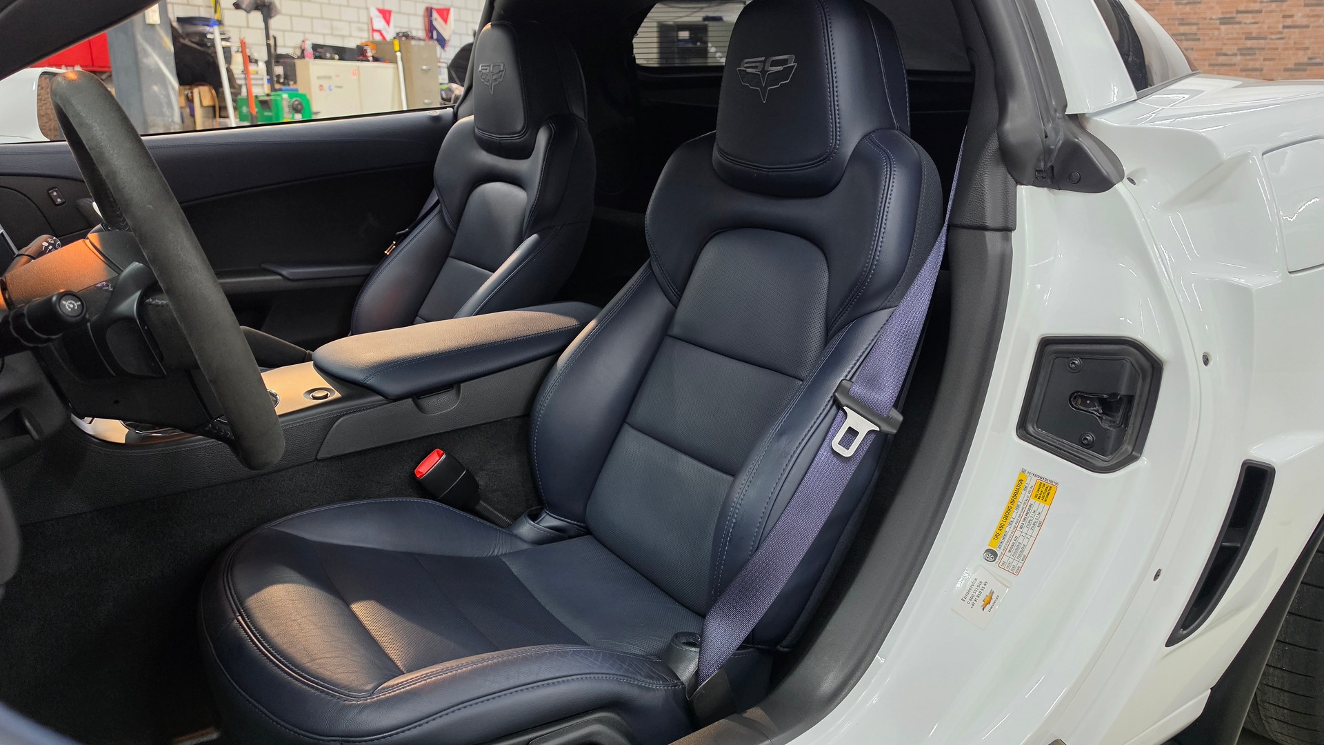 CHEVROLET Corvette Grand Sport Z16 6.2 Automatic 60 Years Edition-image-24