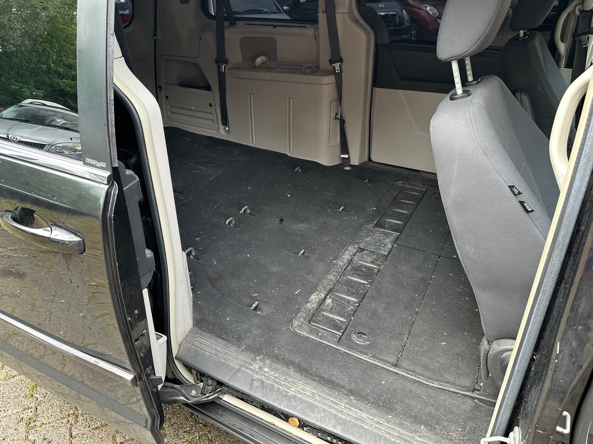 CHRYSLER Grand Voyager 2.8 CRD Touring Automatic FIXPREIS-image-18