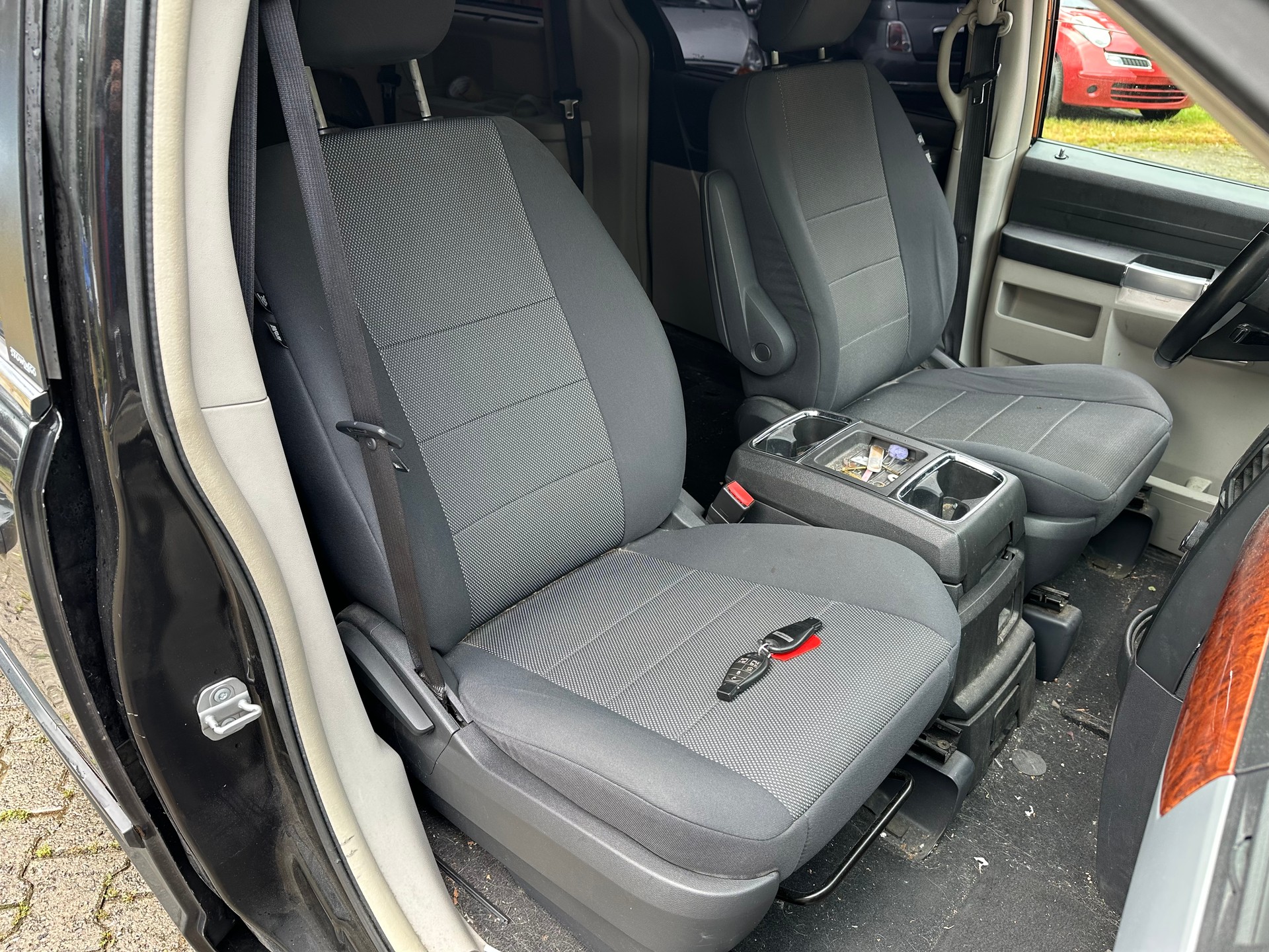 CHRYSLER Grand Voyager 2.8 CRD Touring Automatic FIXPREIS-image-14