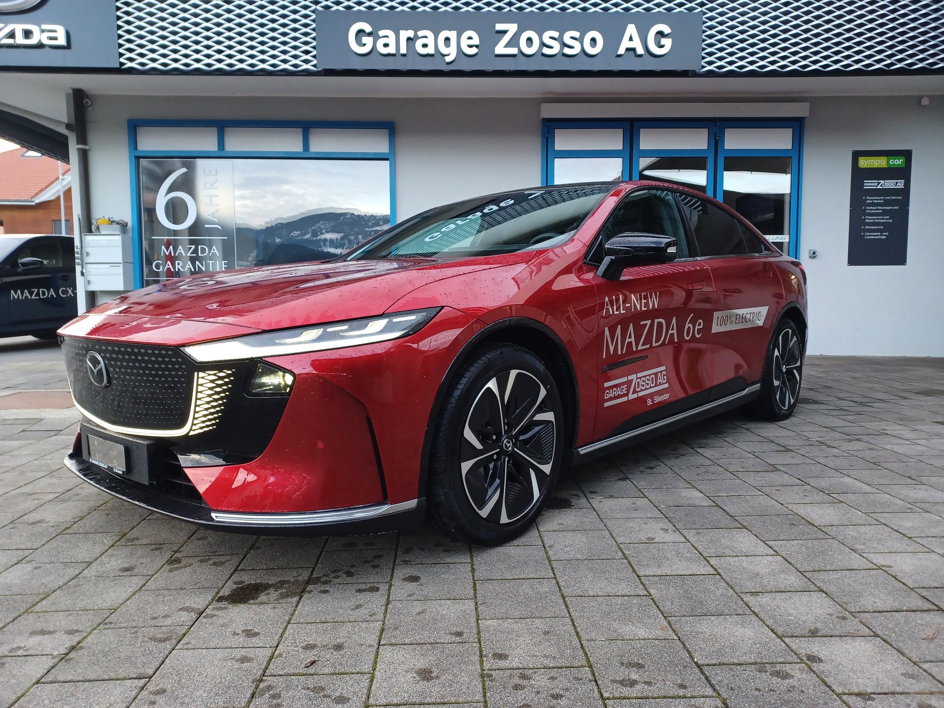 MAZDA 6e 258 69kWh Takumi-image-0