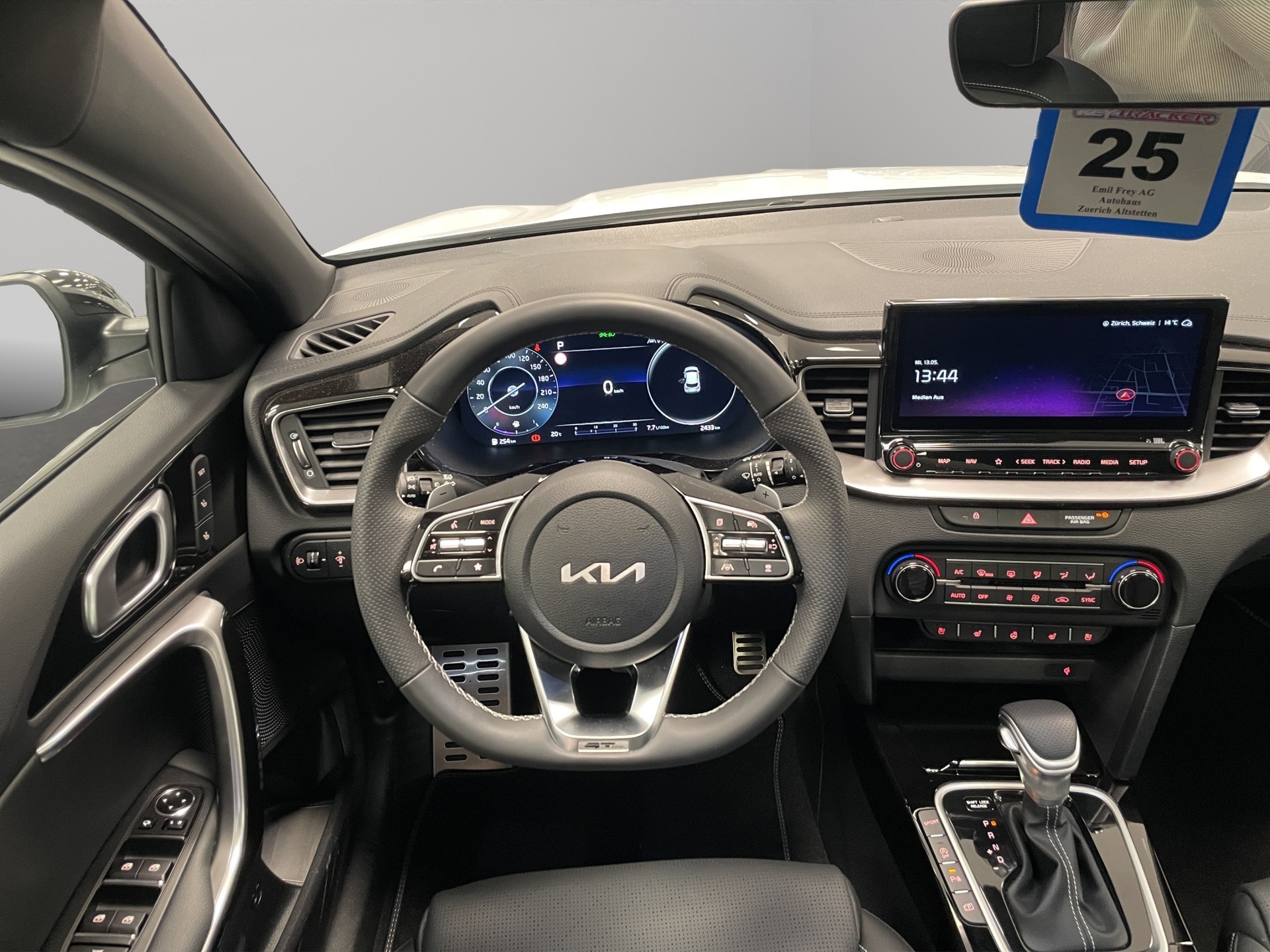 KIA XCeed 1.6 T-GDi GT-Line-image-8