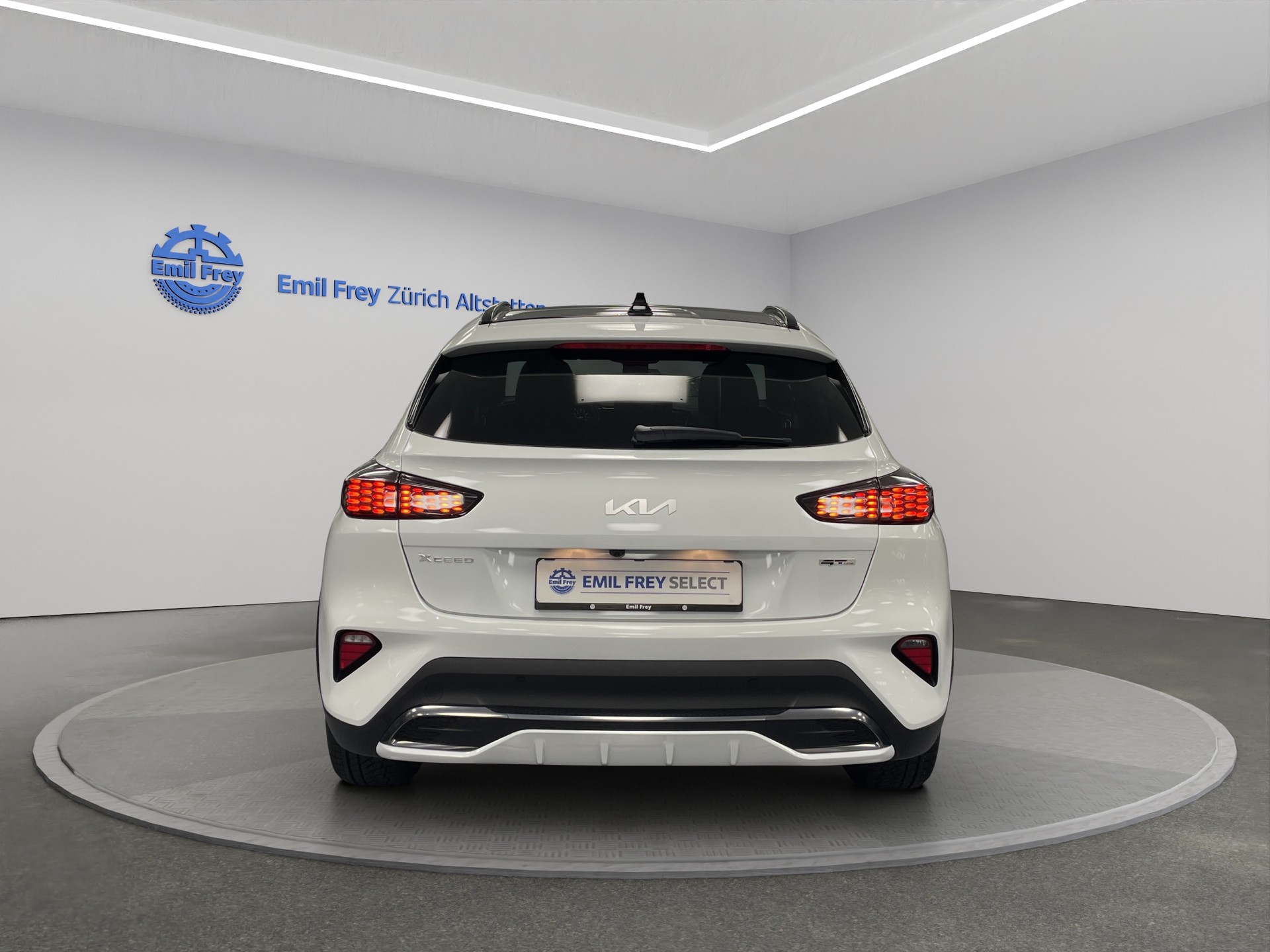 KIA XCeed 1.6 T-GDi GT-Line-image-4