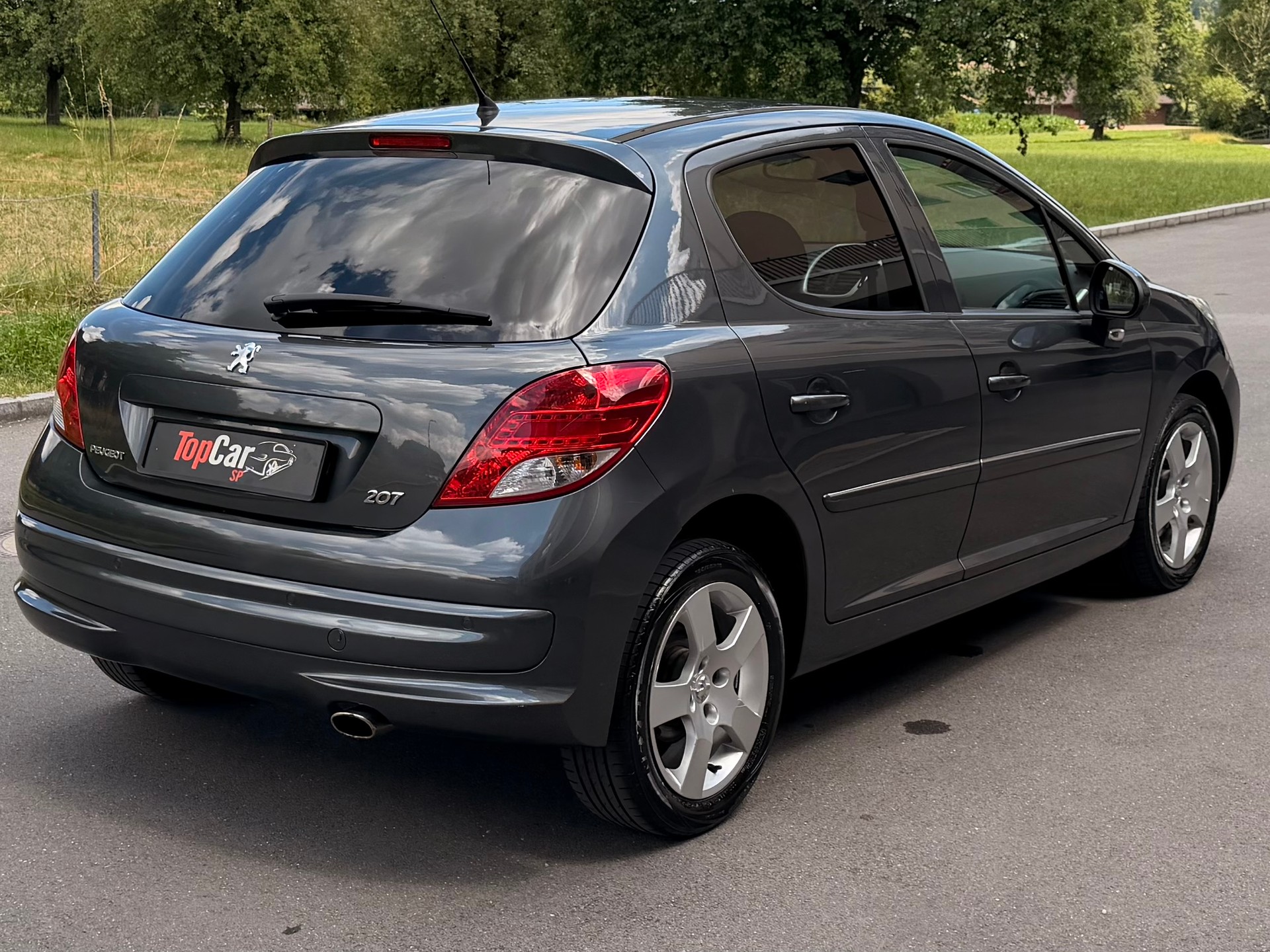 PEUGEOT 207 1.6 16V Sport-image-2