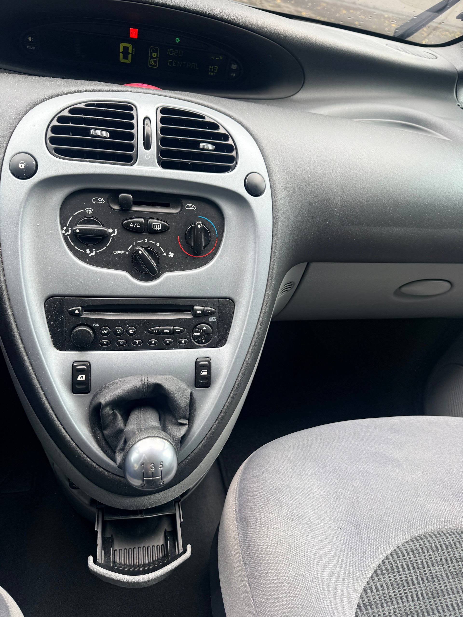 CITROEN Xsara Picasso 1.6i (X)-image-7