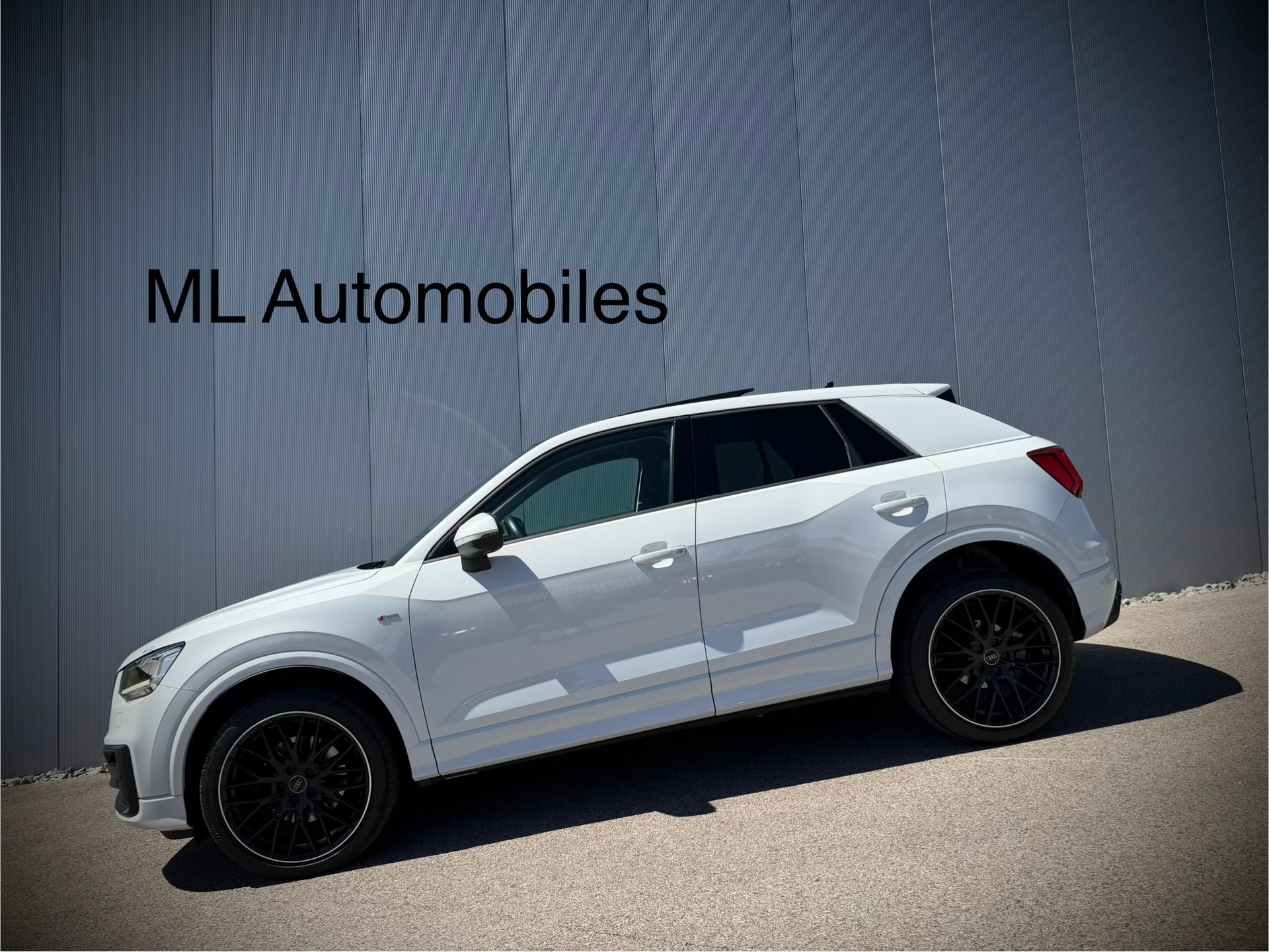 AUDI Q2 35 TFSI *SLine* S-tronic-image-0