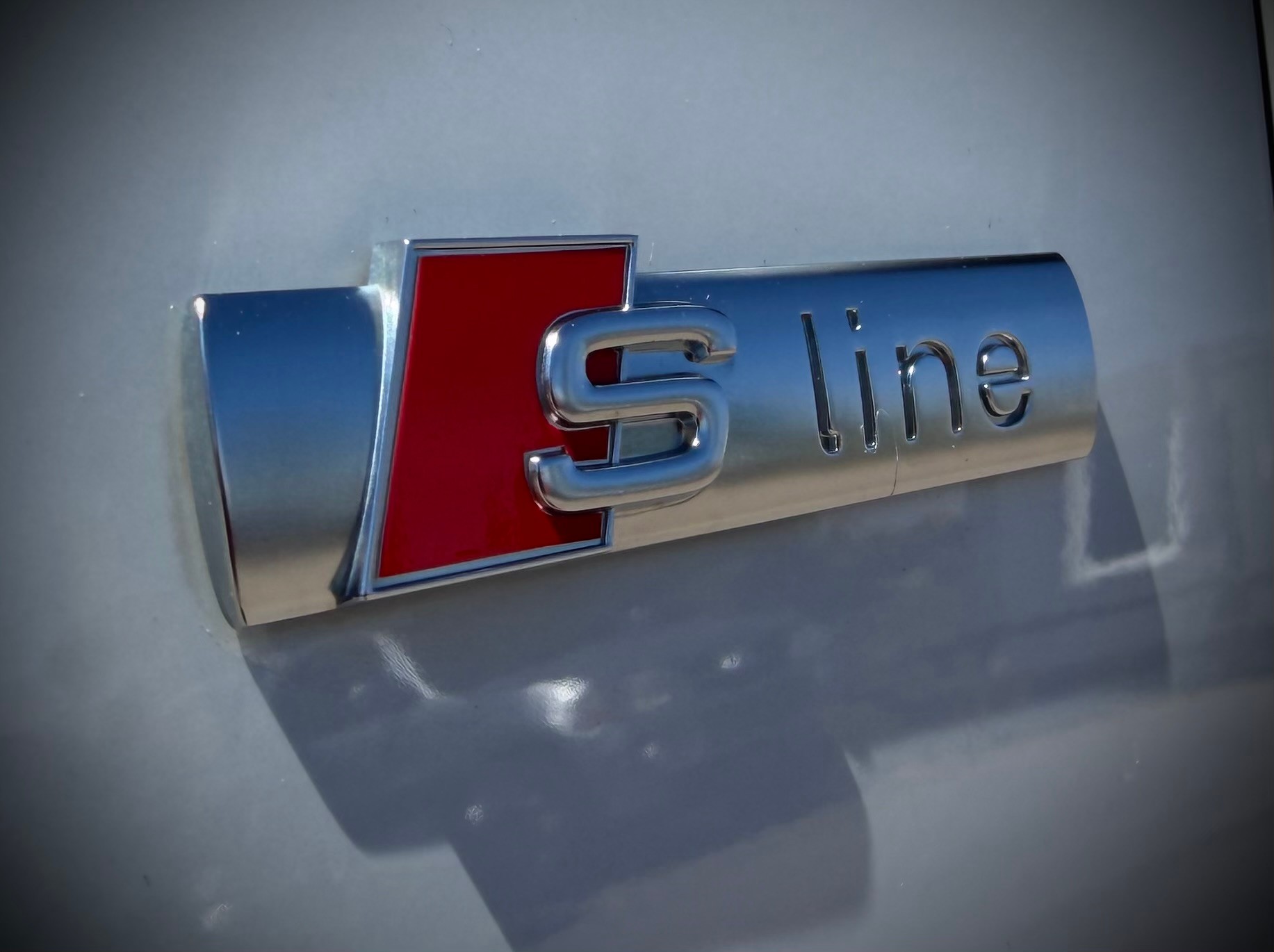 AUDI Q2 35 TFSI *SLine* S-tronic-image-5