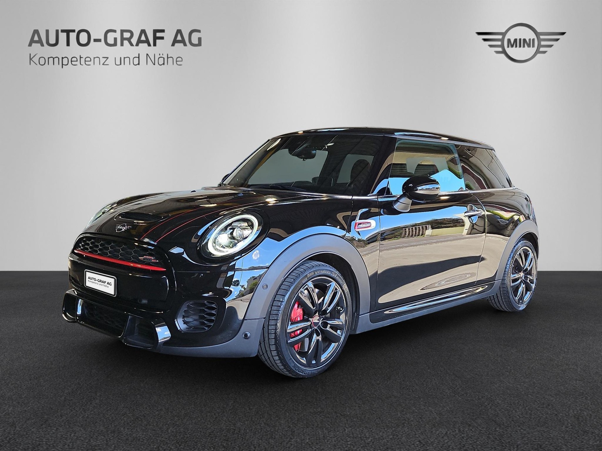 MINI JCW 3door F65-image-0