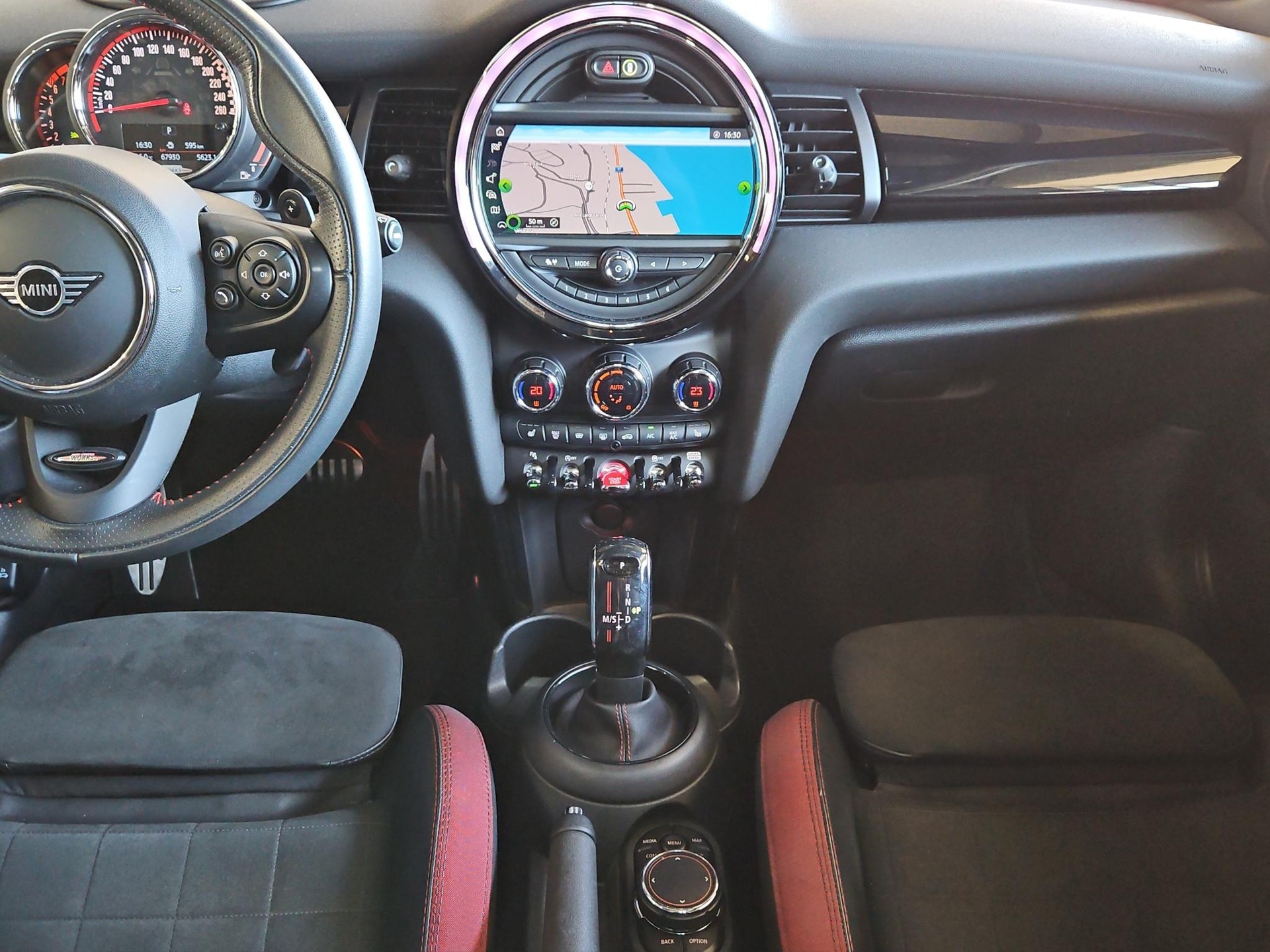 MINI JCW 3door F65-image-14