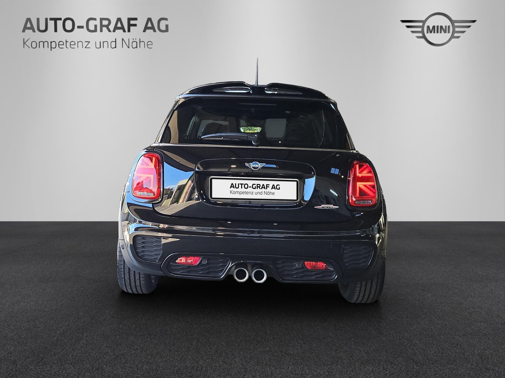 MINI JCW 3door F65-image-3