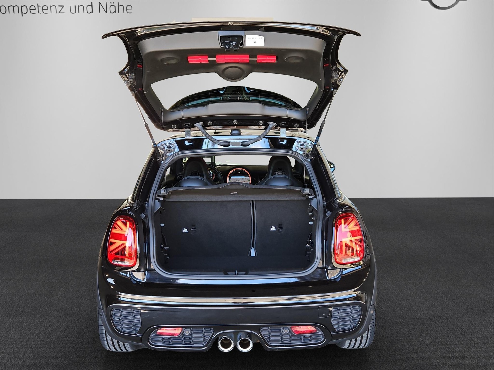 MINI JCW 3door F65-image-20