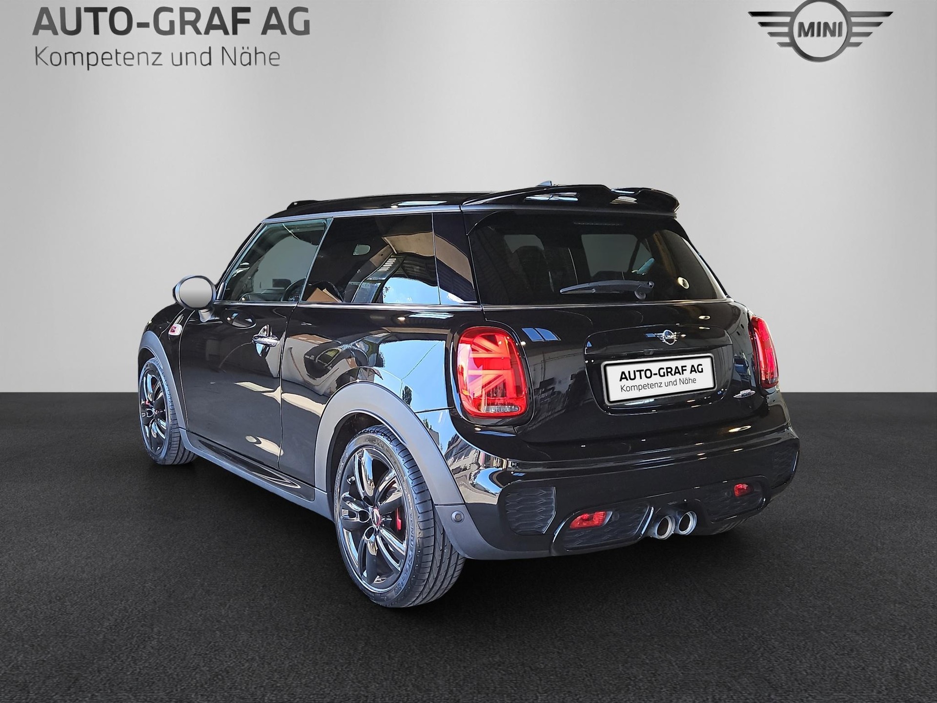 MINI JCW 3door F65-image-2