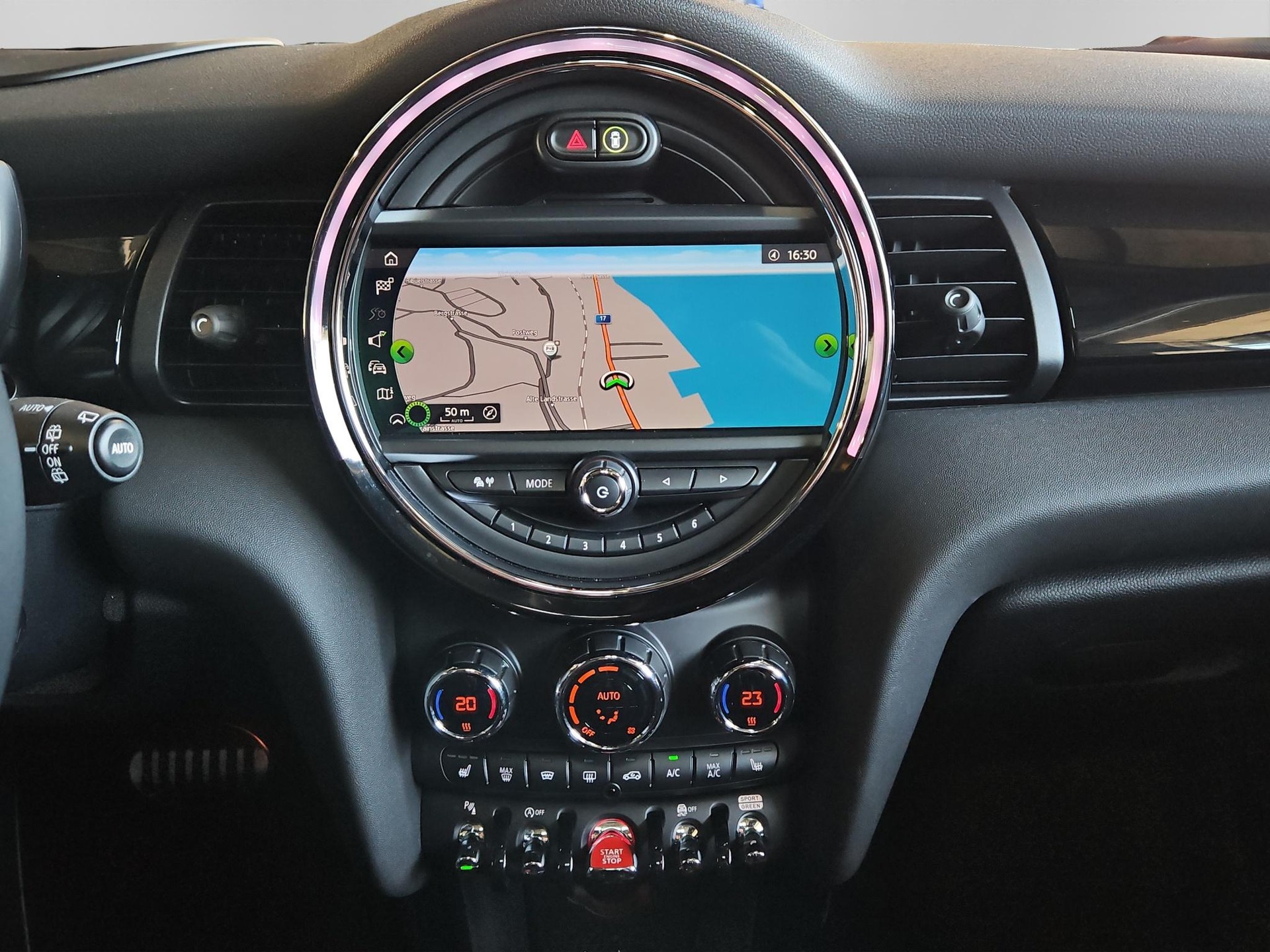 MINI JCW 3door F65-image-16