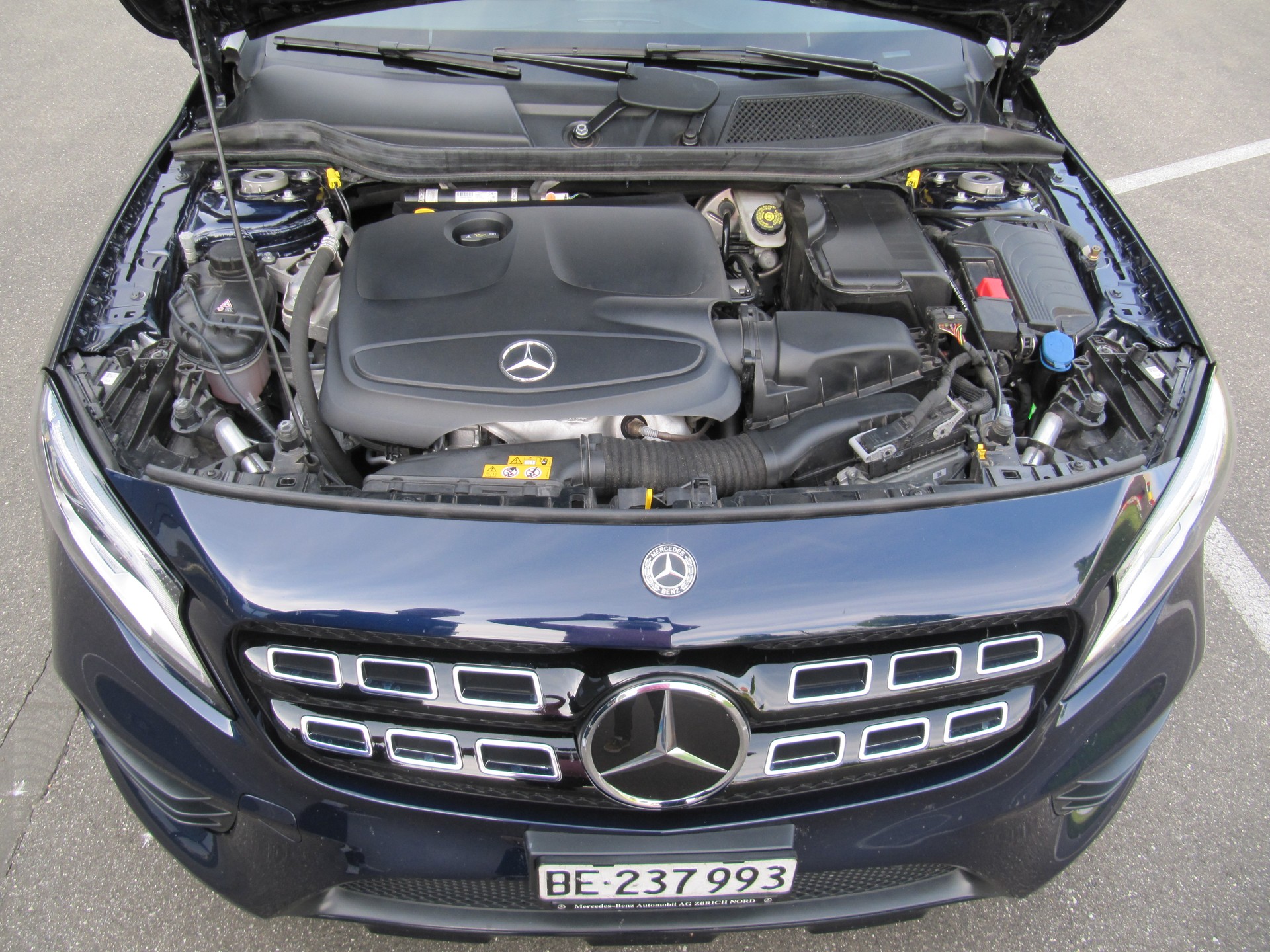 MERCEDES-BENZ GLA 220 Urban 4Matic 7G-DCT-image-15