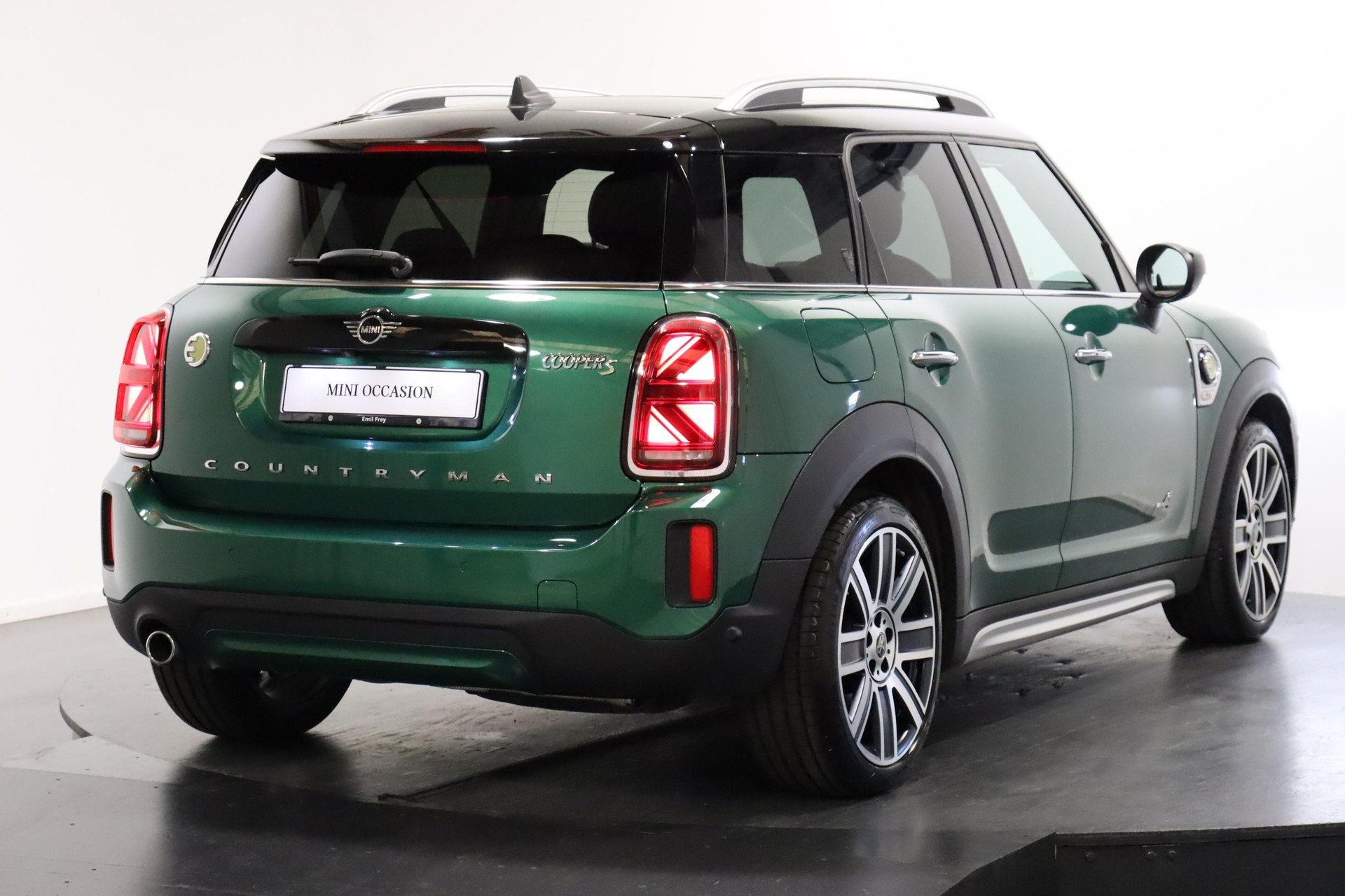 MINI Countryman F60 1.5i Cooper S E ALL4-showroom-element-2