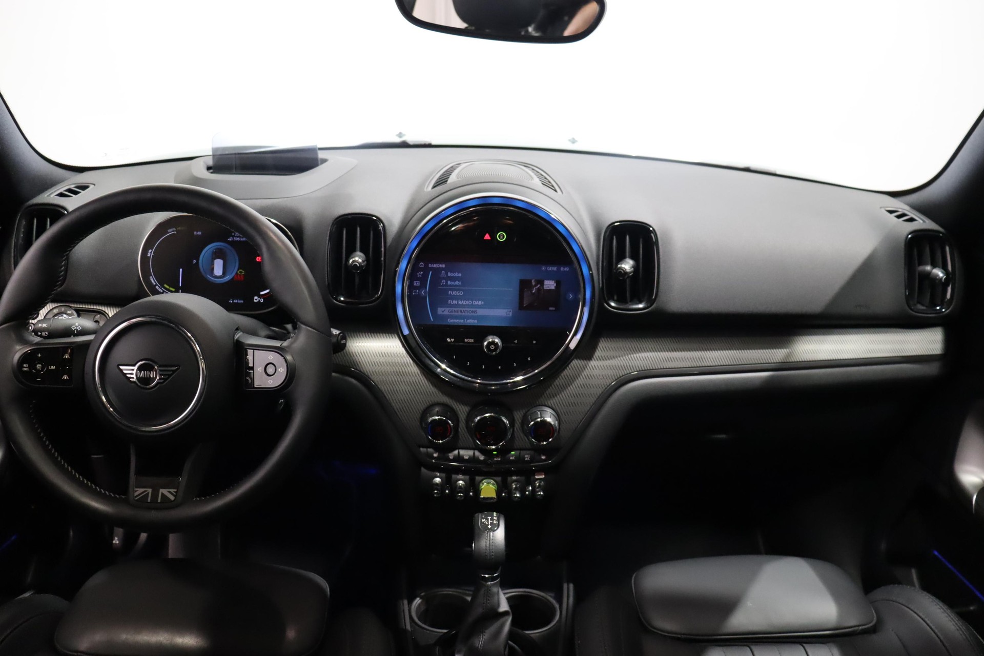 MINI Countryman F60 1.5i Cooper S E ALL4-image-9