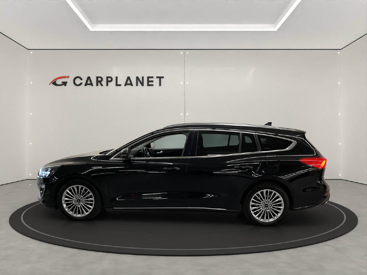 FORD Focus Station Wagon 2.0 EcoBlue 150 Vignale-image-1