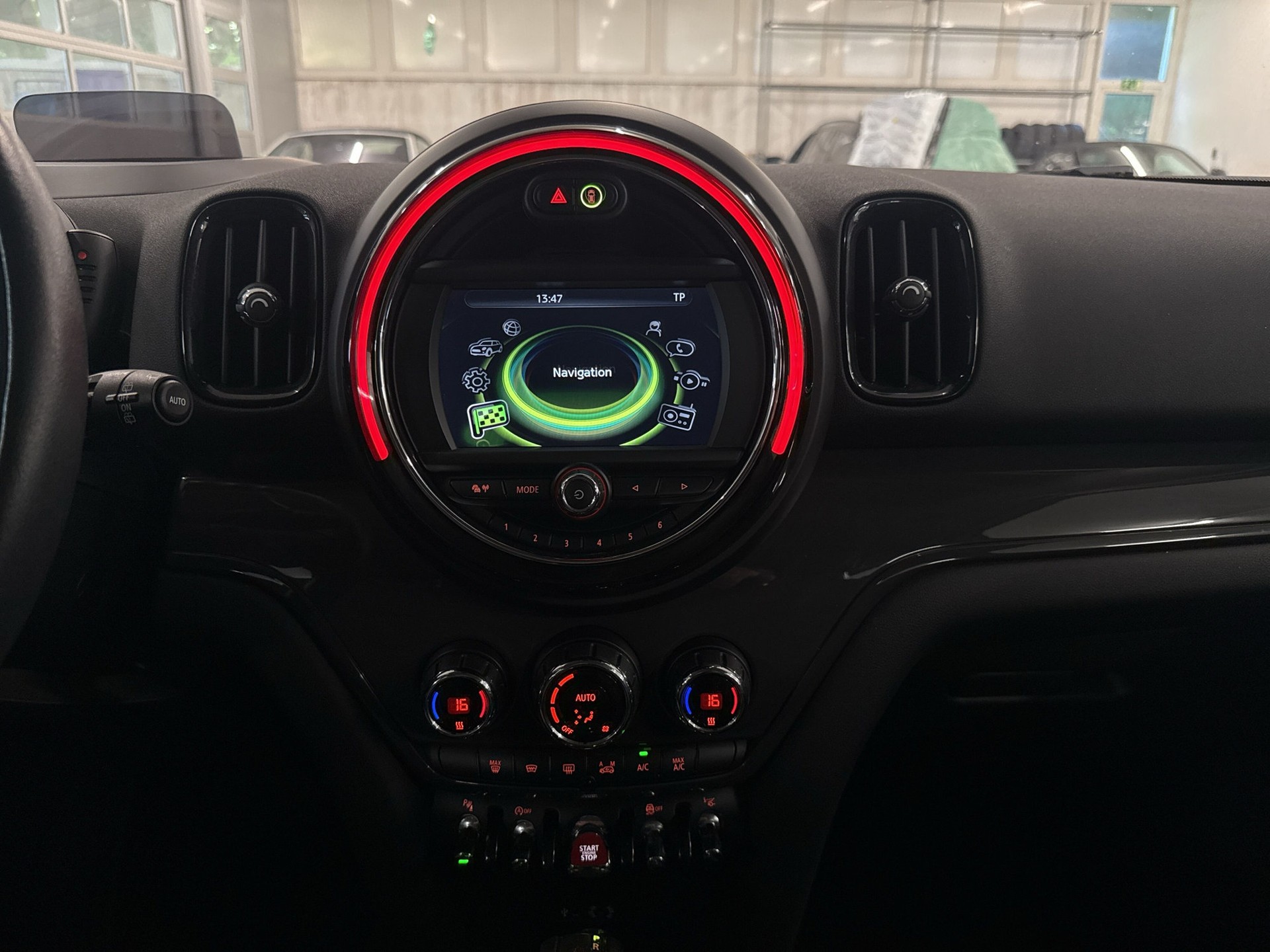 MINI Countryman Cooper ALL4 Steptronic-image-10